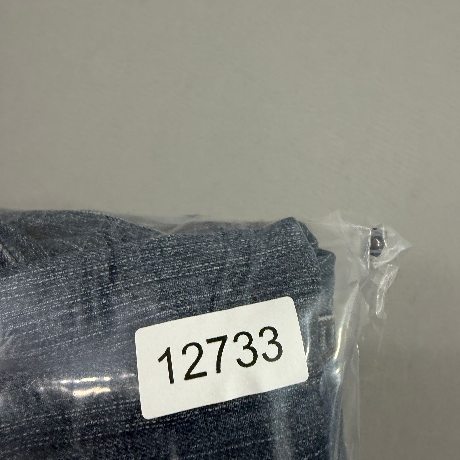 Levi's Vintage Levis 559 Jeans Men's 36x30 Blue Relaxed Straight Size US 36 / EU 52 - 11 Thumbnail
