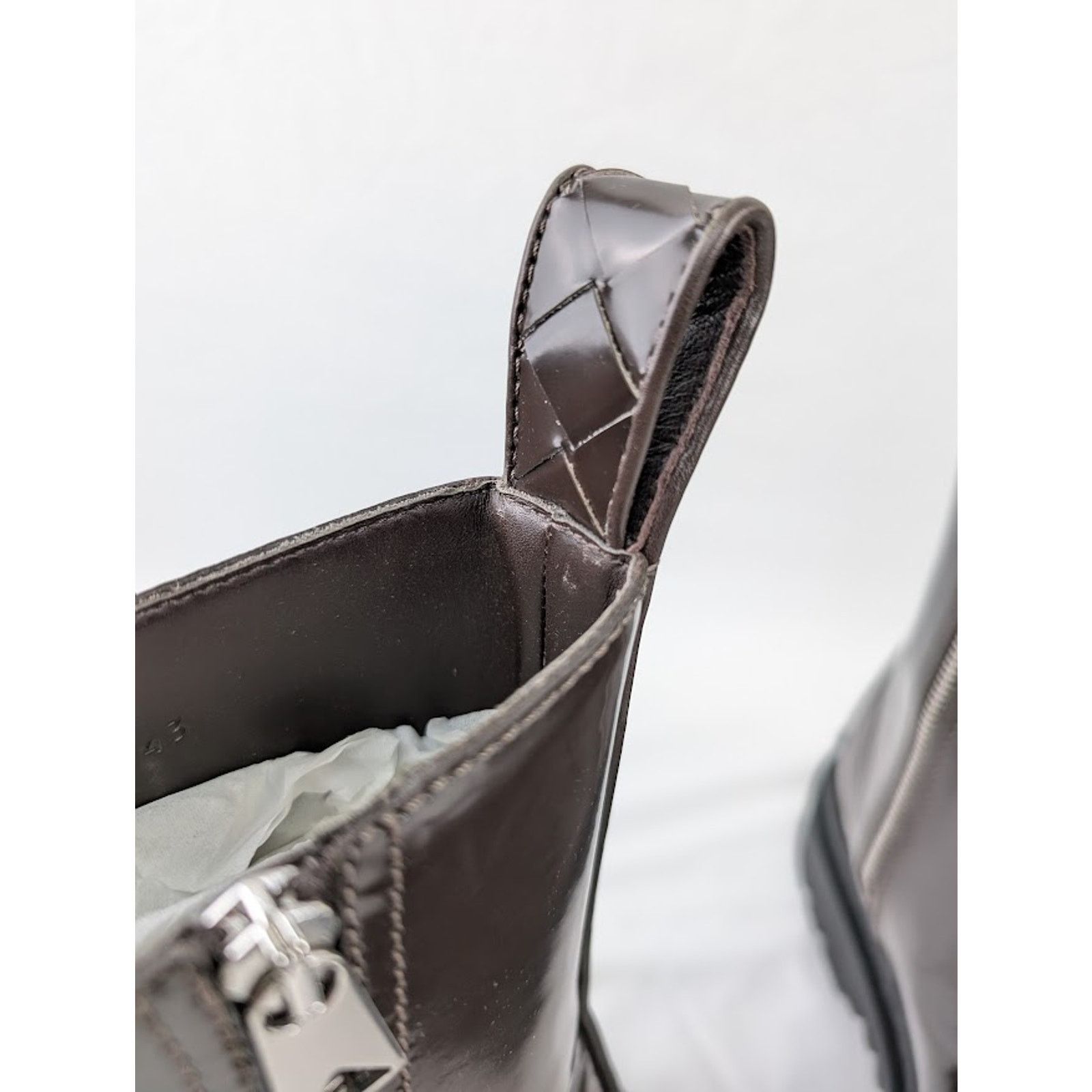 Bottega Veneta o1rshd1 Texas Calf Highway Ankle Boot in Fondant/Black Size US 12 / EU 45 - 15 Thumbnail