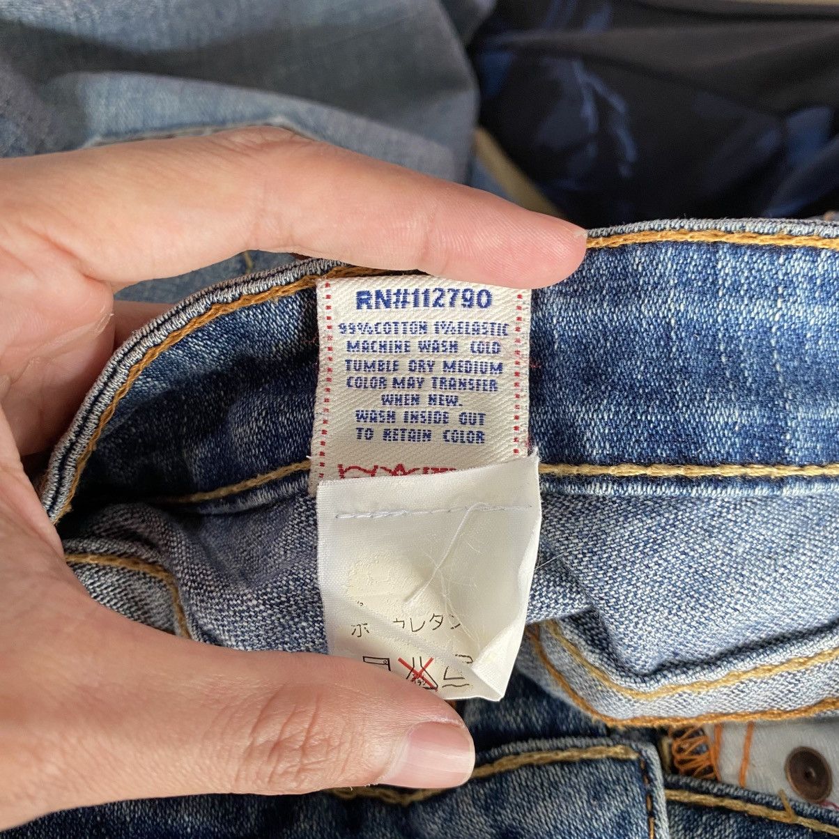True Religion × Vintage True religion Flare joey denim pants Size US 26 / EU 42 - 17 Thumbnail