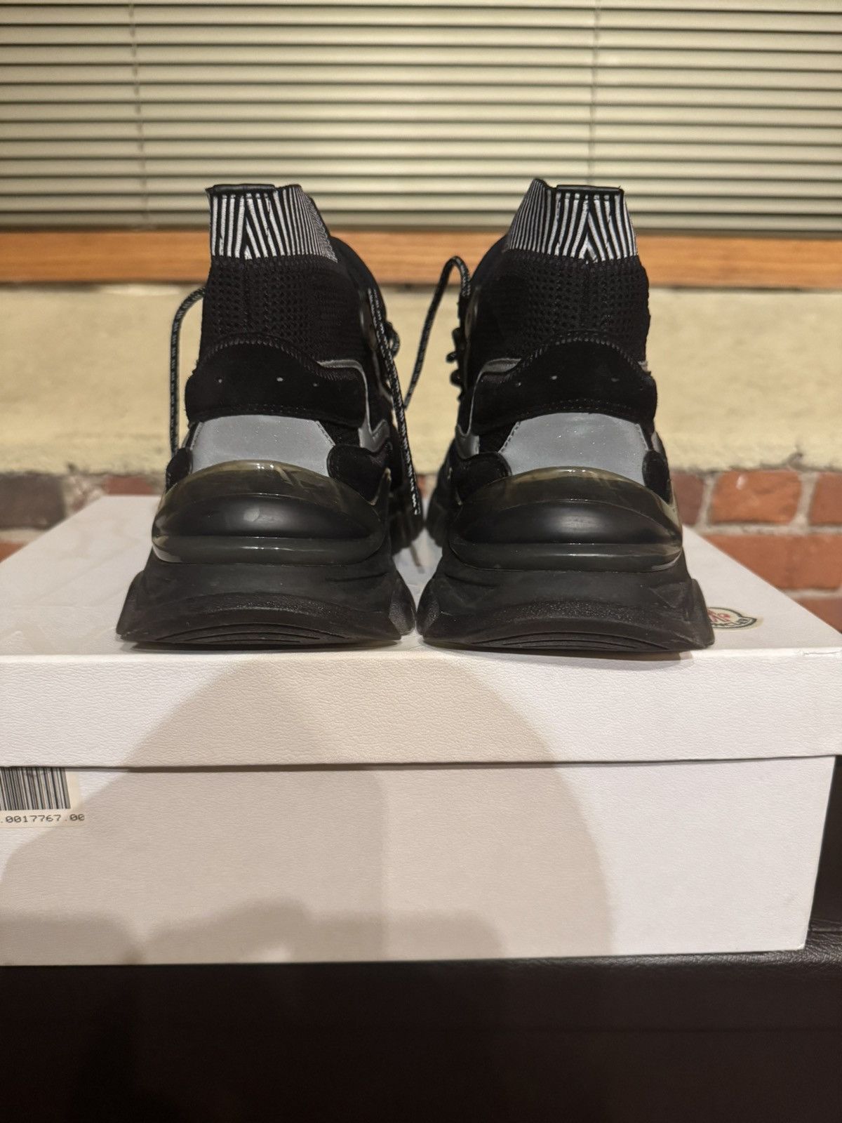 Moncler MONCLER Men's Leave No Trace US-11 EU-44 Size US 11 / EU 44 - 2 Thumbnail
