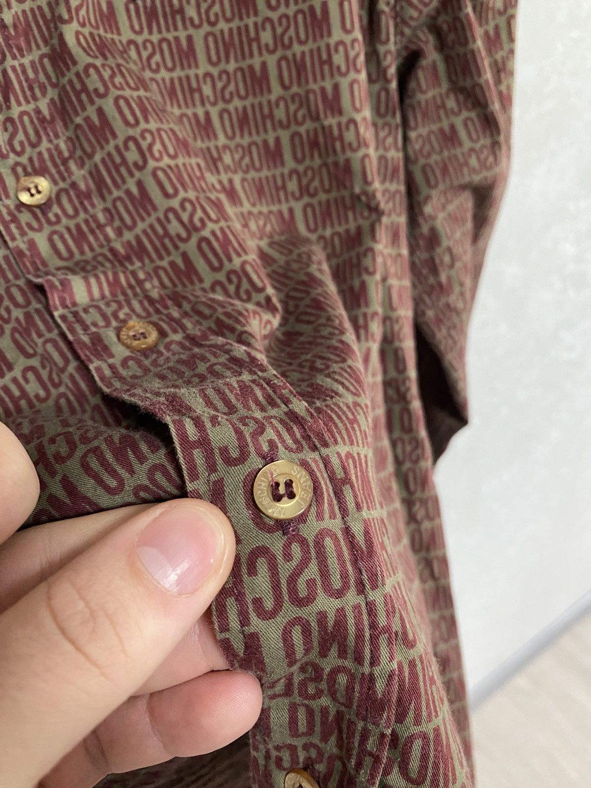 Moschino Vintage Moschino “Mirror Mirror On The Wall” Shirt Size US XL / EU 56 / 4 - 4 Thumbnail