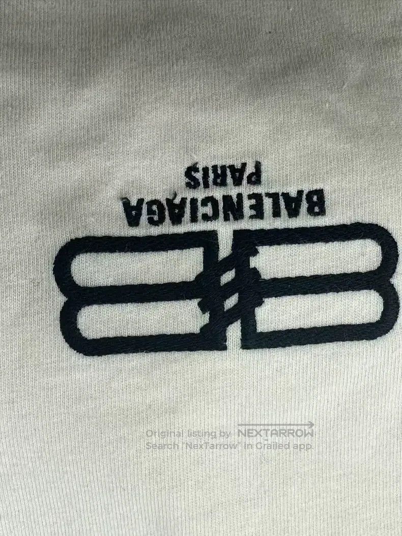 Balenciaga Balenciaga Embroidered Letter Solid Color Loose Round Neck Size US S / EU 44-46 / 1 - 3 Thumbnail
