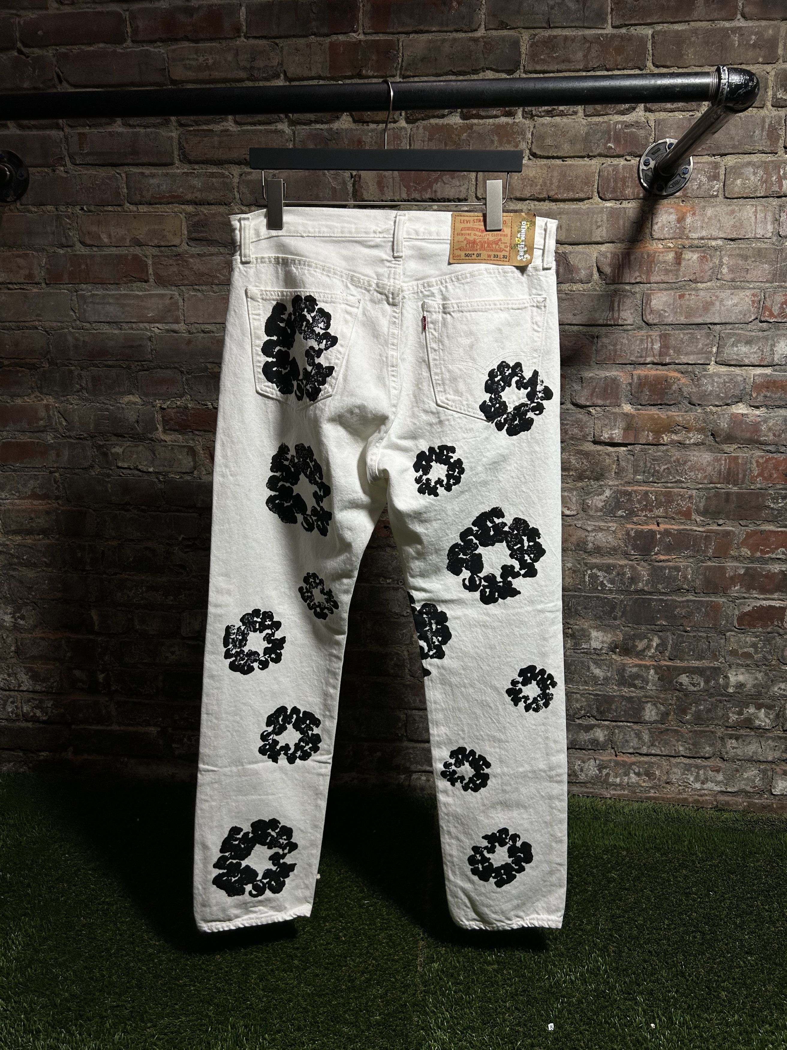 DENIM TEARS Denim Tears Cotton Wreath Jeans Size US 33 - 2 Thumbnail