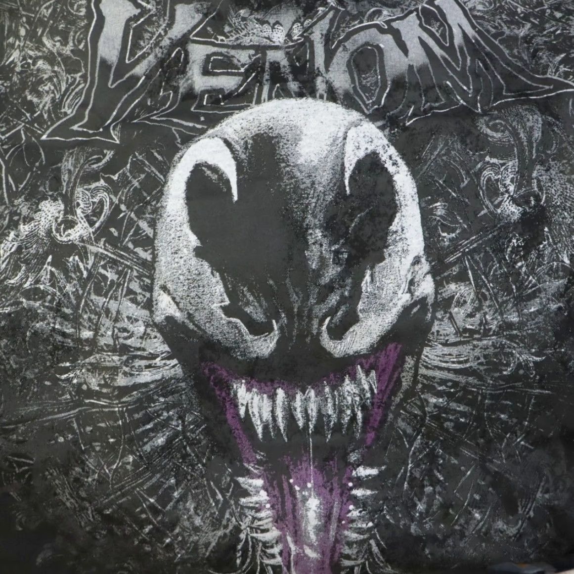 Vintage Marvel Venom Screen Print Solid T-Shirt Black Men's XL Shirt Mens XL Venom Screen Print Marvel Shirt Black Size US XL / EU 56 / 4 - 6 Thumbnail