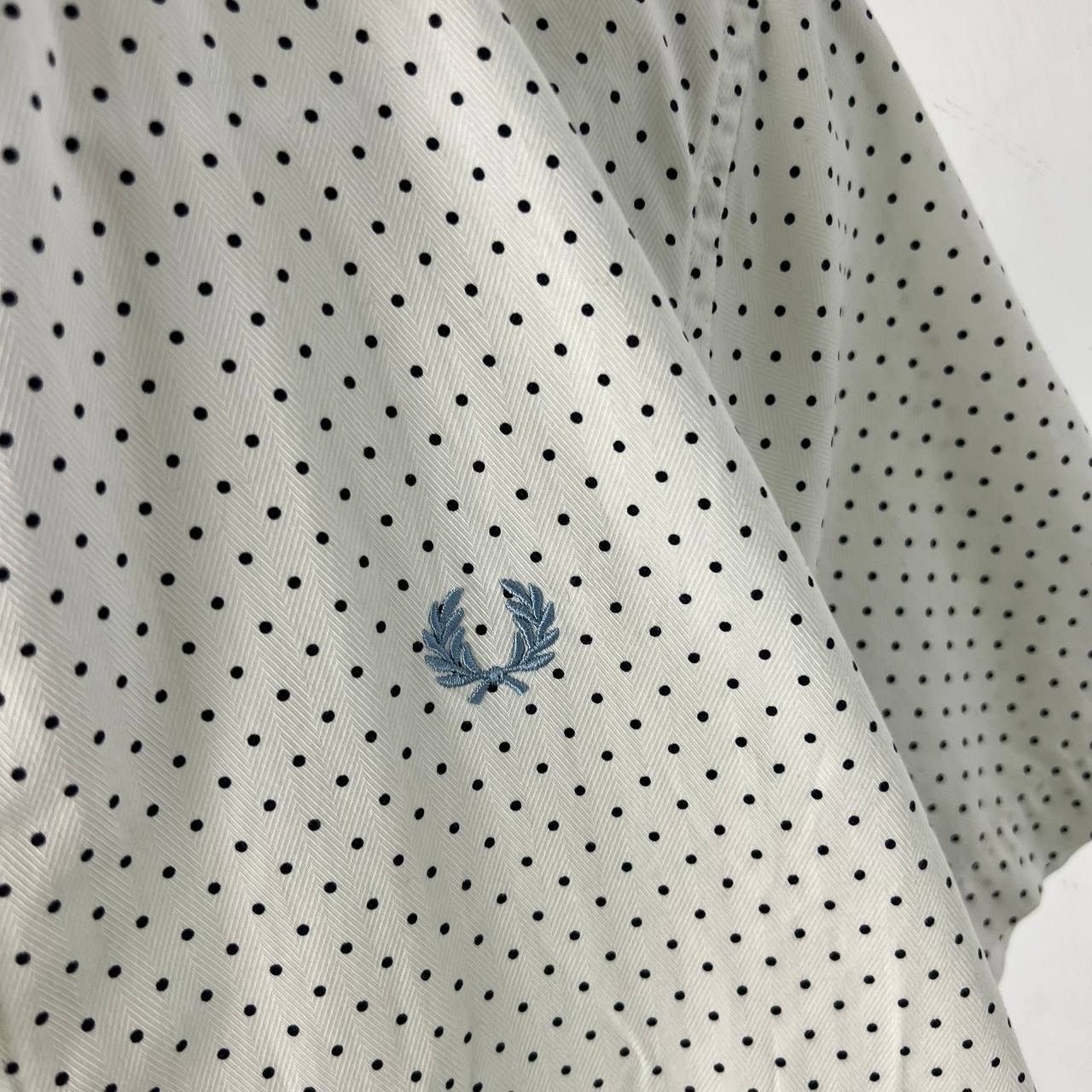 Fred Perry Vintage Y2K Fred Perry Dotted Button Up Shirt Size US S / EU 44-46 / 1 - 3 Thumbnail