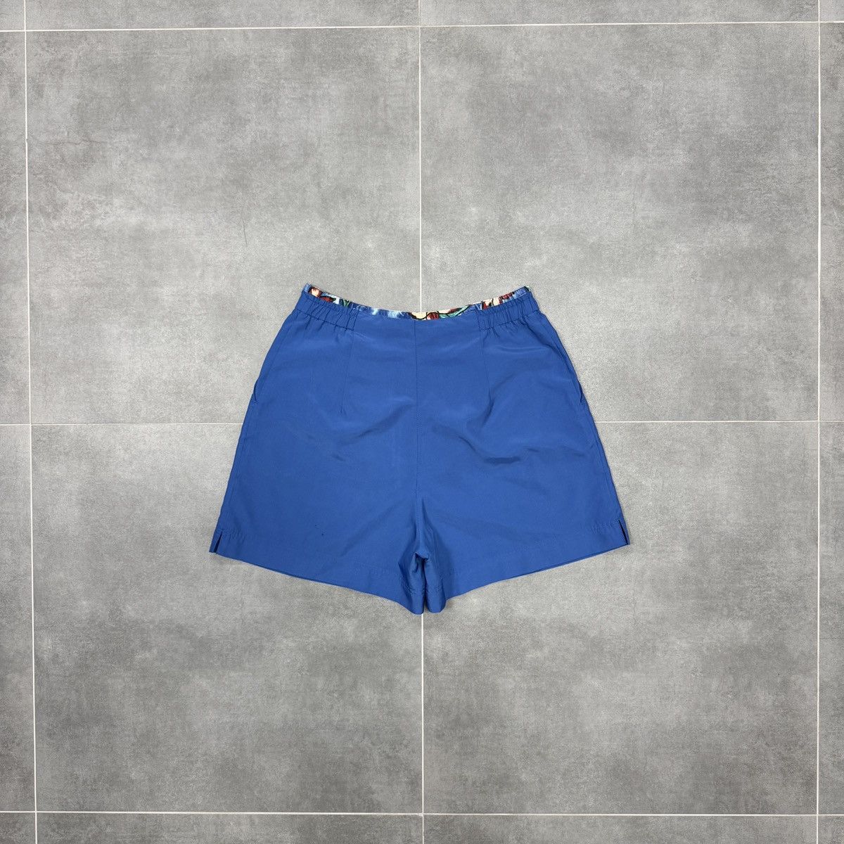 Adidas × Vintage Vintage Adidas Women Shorts Size USA 12 Size 34" / US 12 / IT 48 - 15 Thumbnail