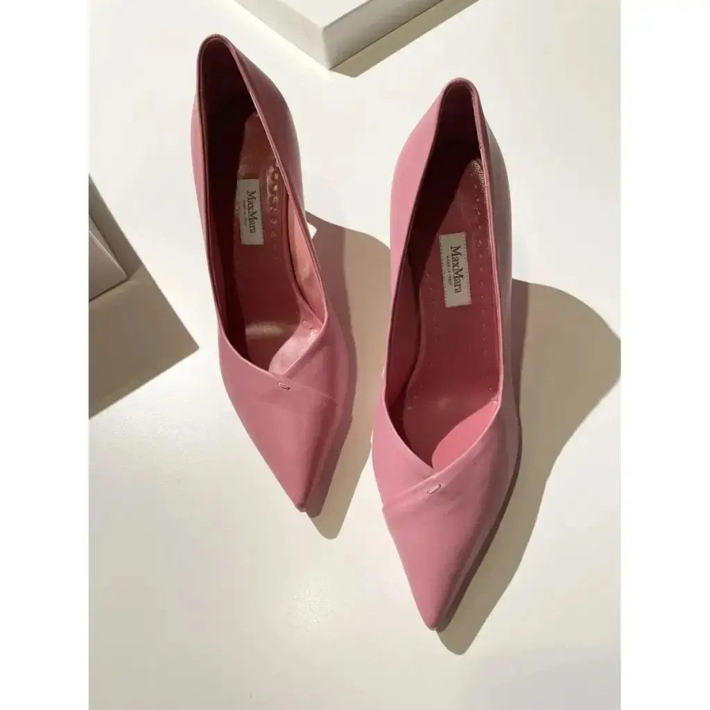Max Mara Heels, Max Mara Size US 7 / IT 37 - 2 Thumbnail