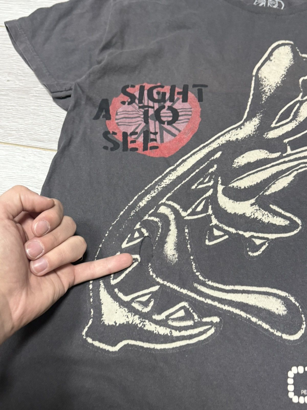 Travis Scott Travis Scott A Sight To See O2 Live Tee shirt monster Size US S / EU 44-46 / 1 - 3 Thumbnail