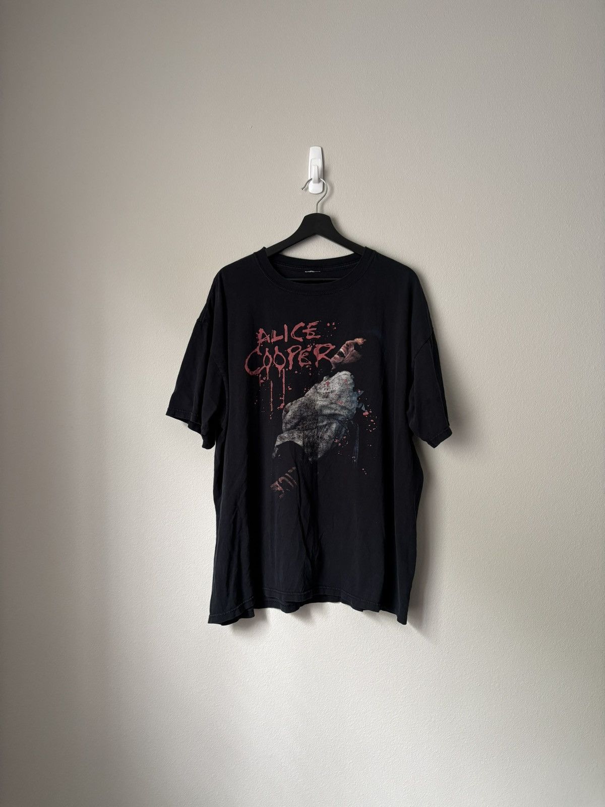 Vintage Vintage 2006 Alice Cooper Tour Shirt Size US XXL / EU 58 / 5 - 1 Thumbnail