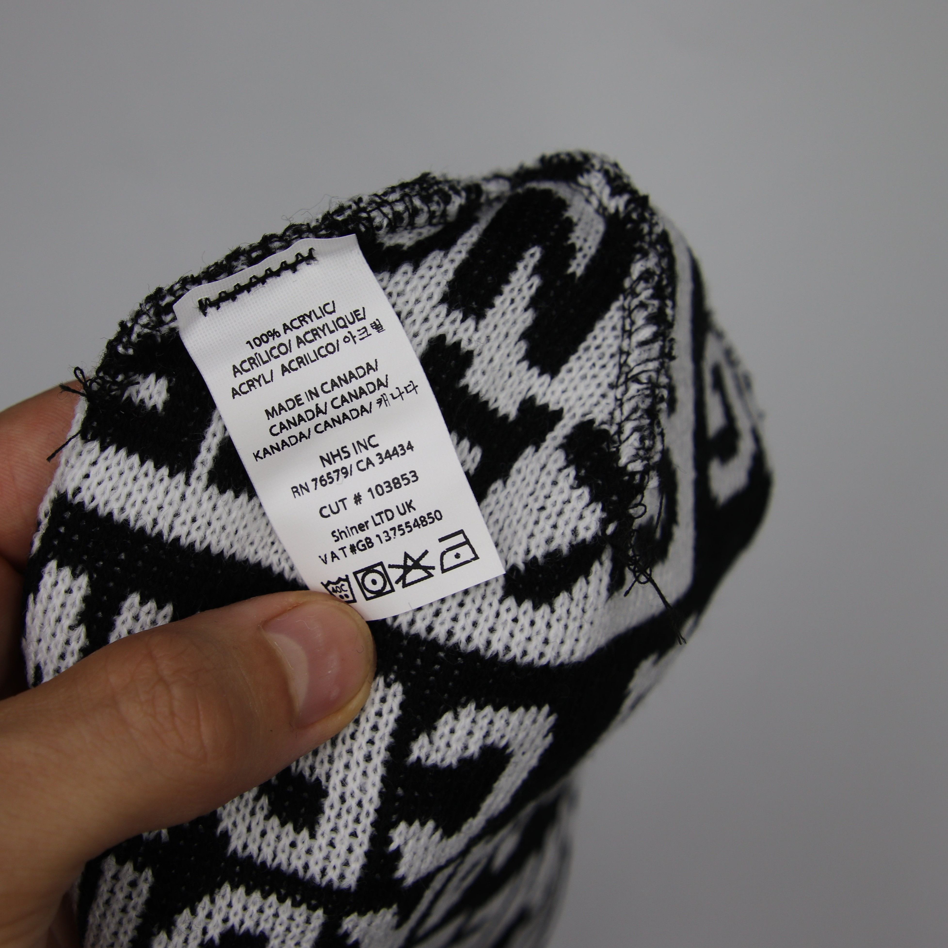Santa Cruz Skateboards Santa Cruz Skateboarding Is Not A Crime Beanie White/Black Size ONE SIZE - 3 Thumbnail
