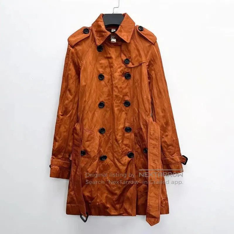 Burberry Burberry Autumn Khaki Long Trench Coat for Women. Size S / US 4 / IT 40 - 1 Thumbnail