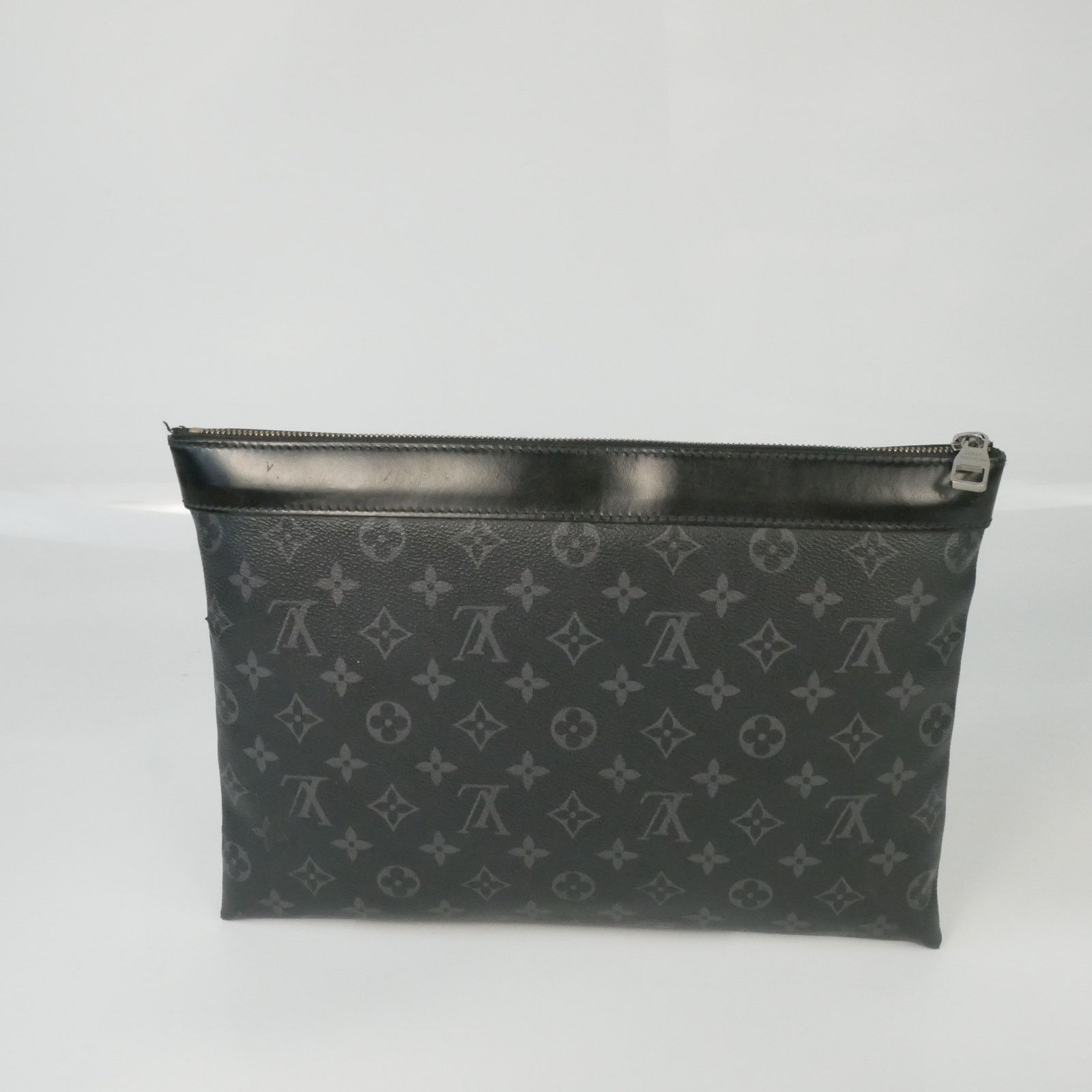 Louis Vuitton Louis Vuitton Monogram Eclipse Clutch Bag Size ONE SIZE - 2 Thumbnail