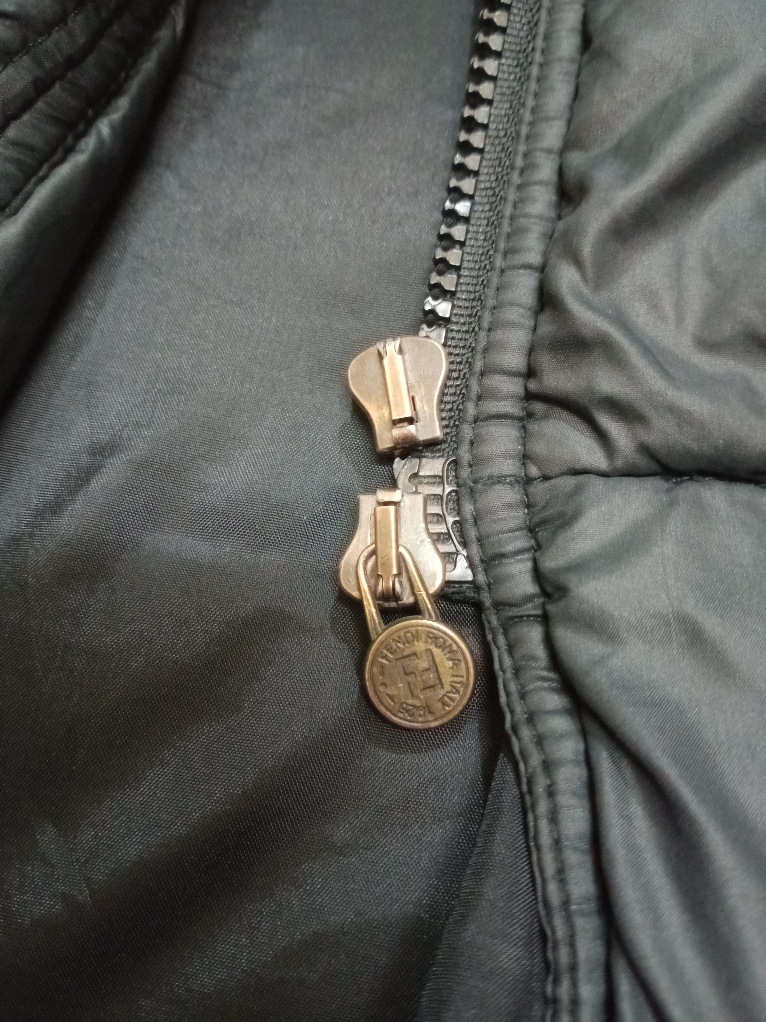 Fendi Rare Vintage Fendi Puffer Hoodie Jacket Size US L / EU 52-54 / 3 - 18 Thumbnail