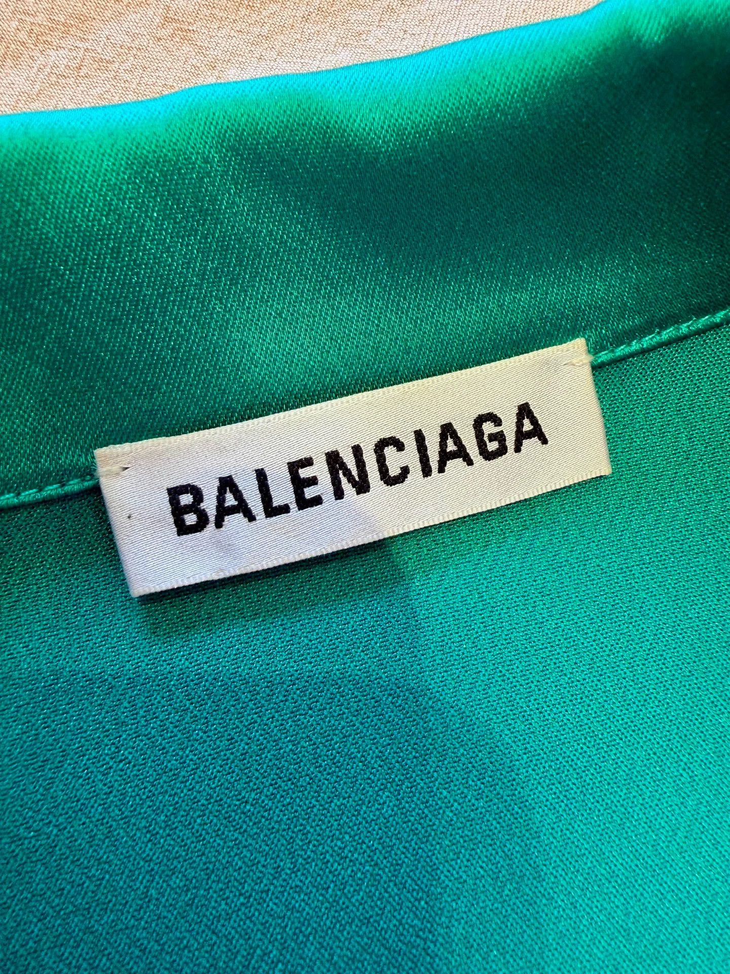 Balenciaga BALENCIAGA Demna Look92 Mino Emerald Silk Pyjama Shirt 36 Size XS / US 0-2 / IT 36-38 - 6 Thumbnail