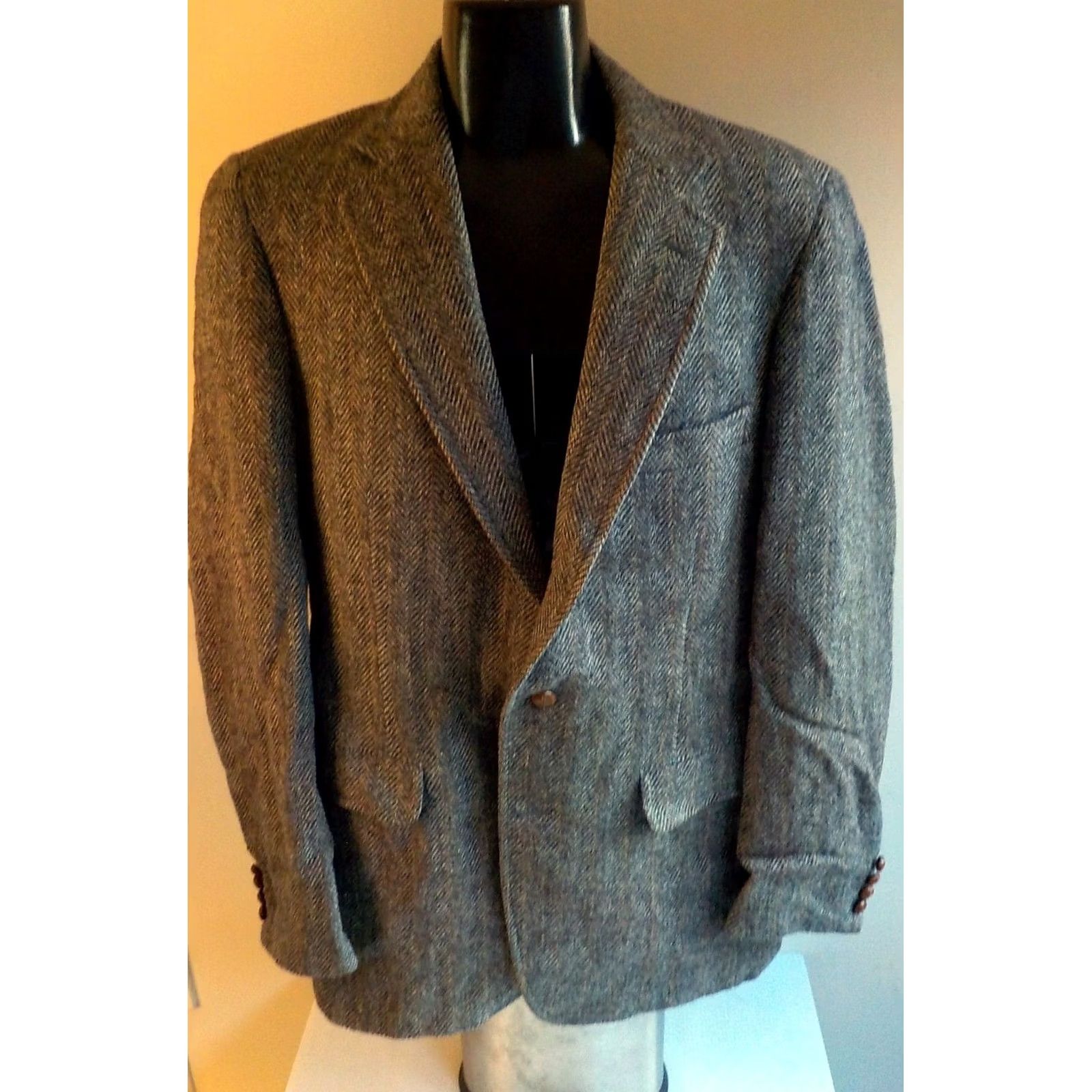 Chaps VINTAGE CHAPS RALPH LAUREN 2 Button Herringbone Blazer Wool Black/Gray SZ 46 Boyds of Philadelphia Mens Size ONE SIZE - 2 Thumbnail