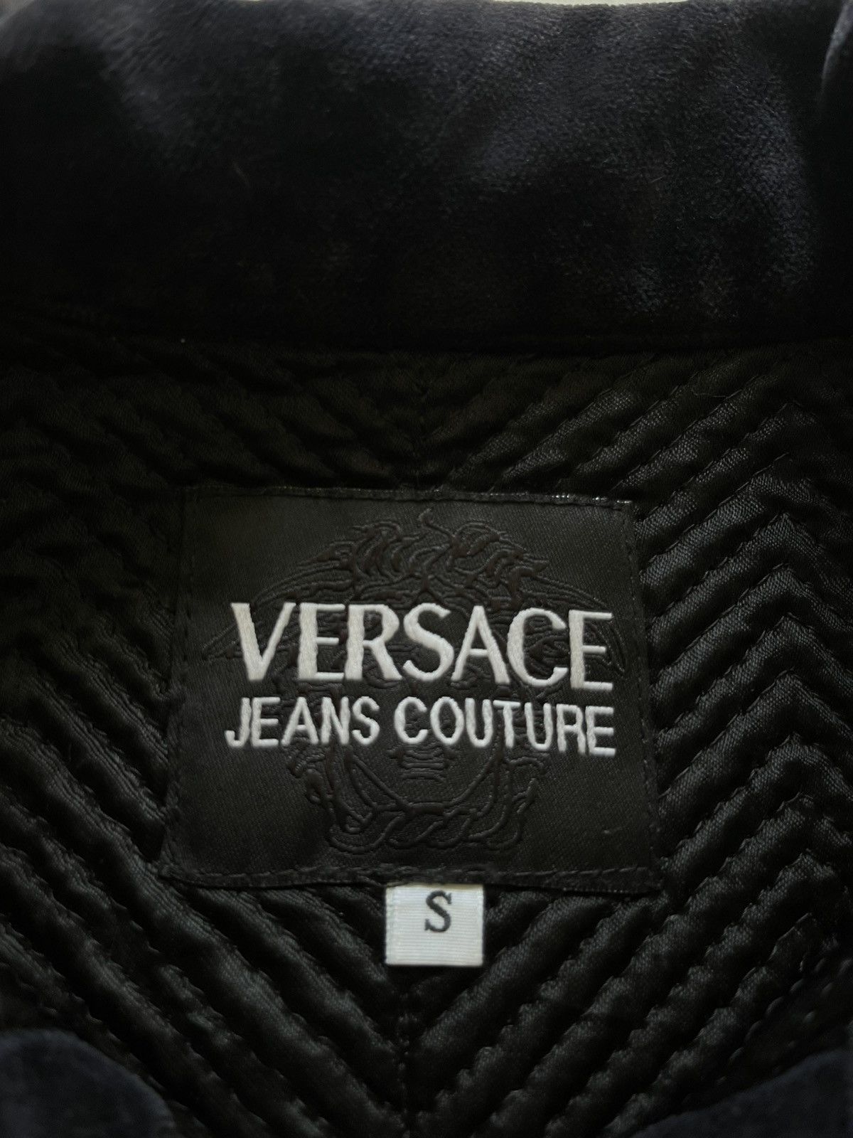 Versace Jeans Couture 90s Versace Jeans Couture Velvet Jacket Size US S / EU 44-46 / 1 - 13 Thumbnail
