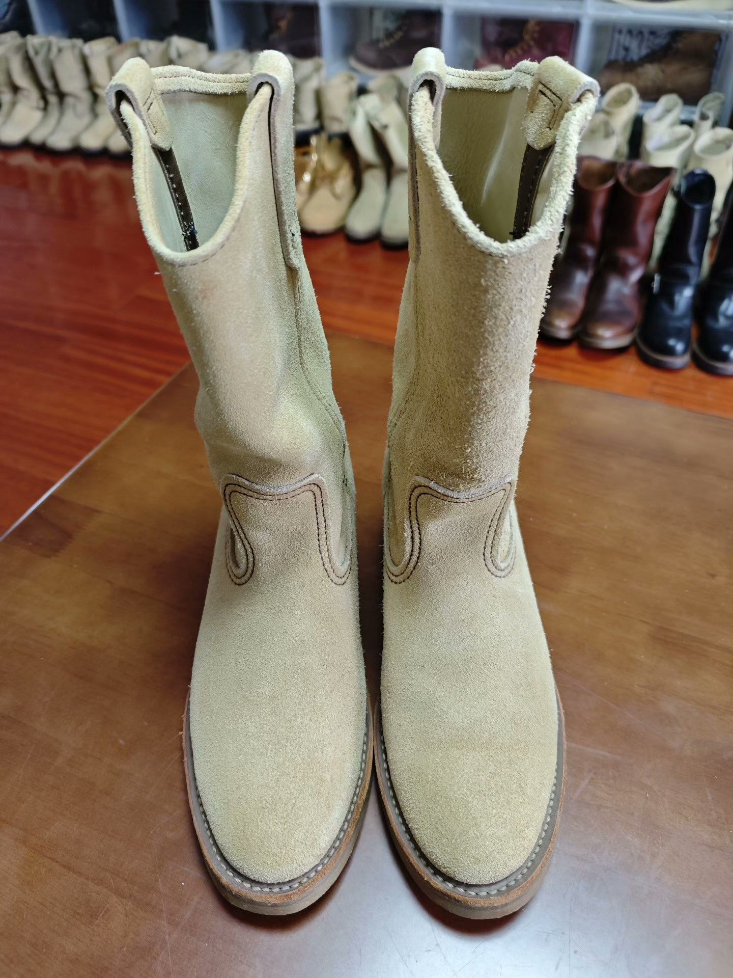 Red Wing Red Wing 8156 Western Work Boot Size US 6 / EU 39 - 1 Thumbnail