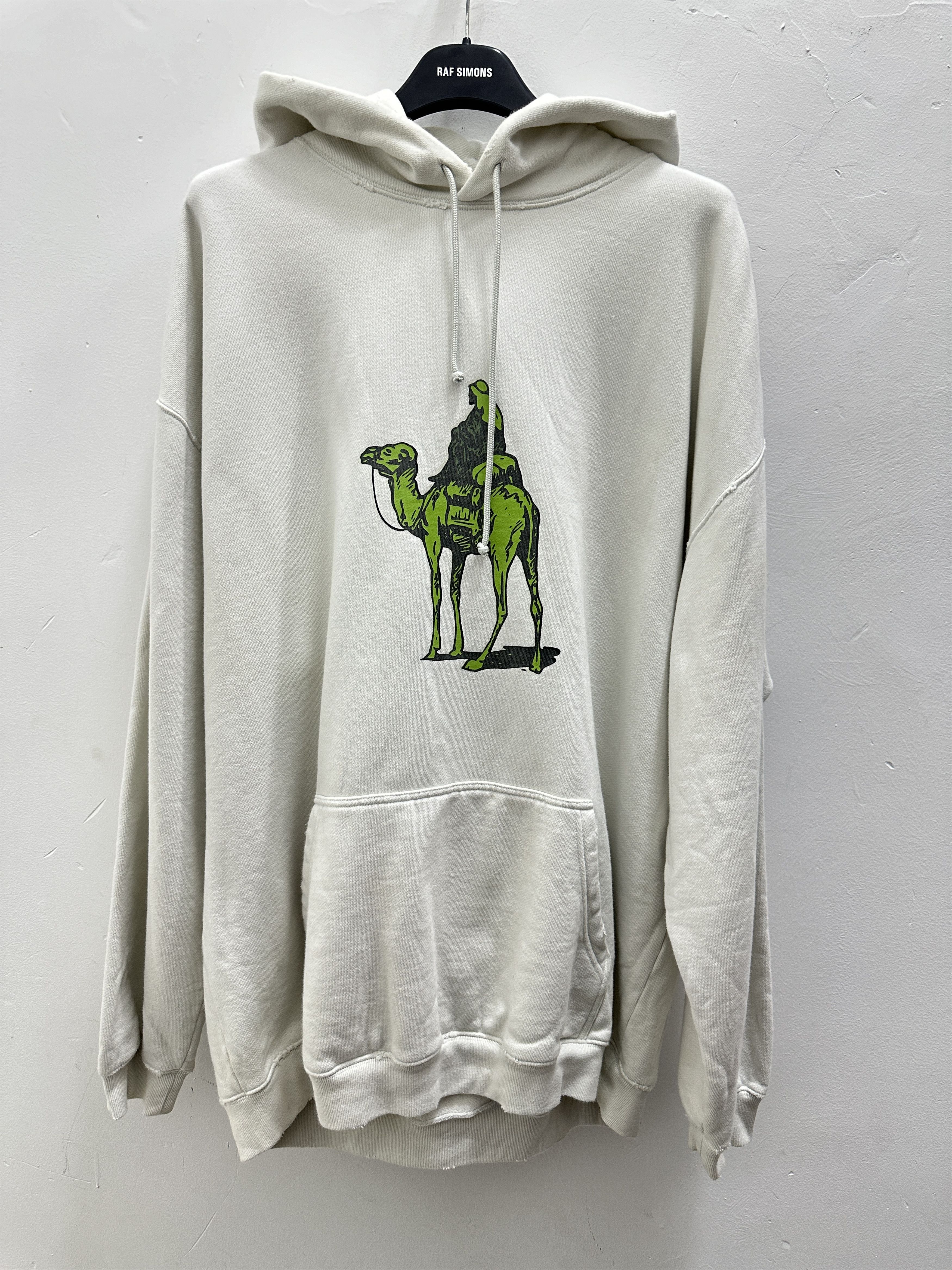 Pre-owned Vetements Vetement 20aw Green Camel Silk Road Hoodie In White