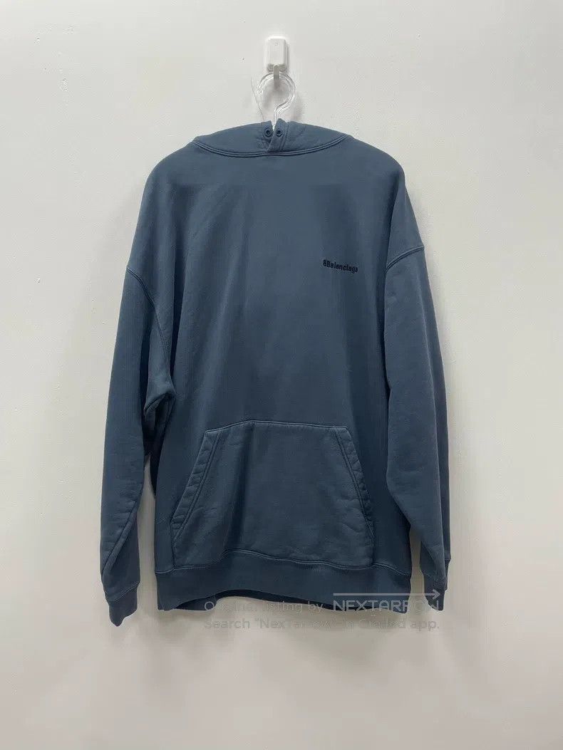 Balenciaga Balenciaga Small Logo Embroidered Hoodie Size US XL / EU 56 / 4 - 1 Thumbnail