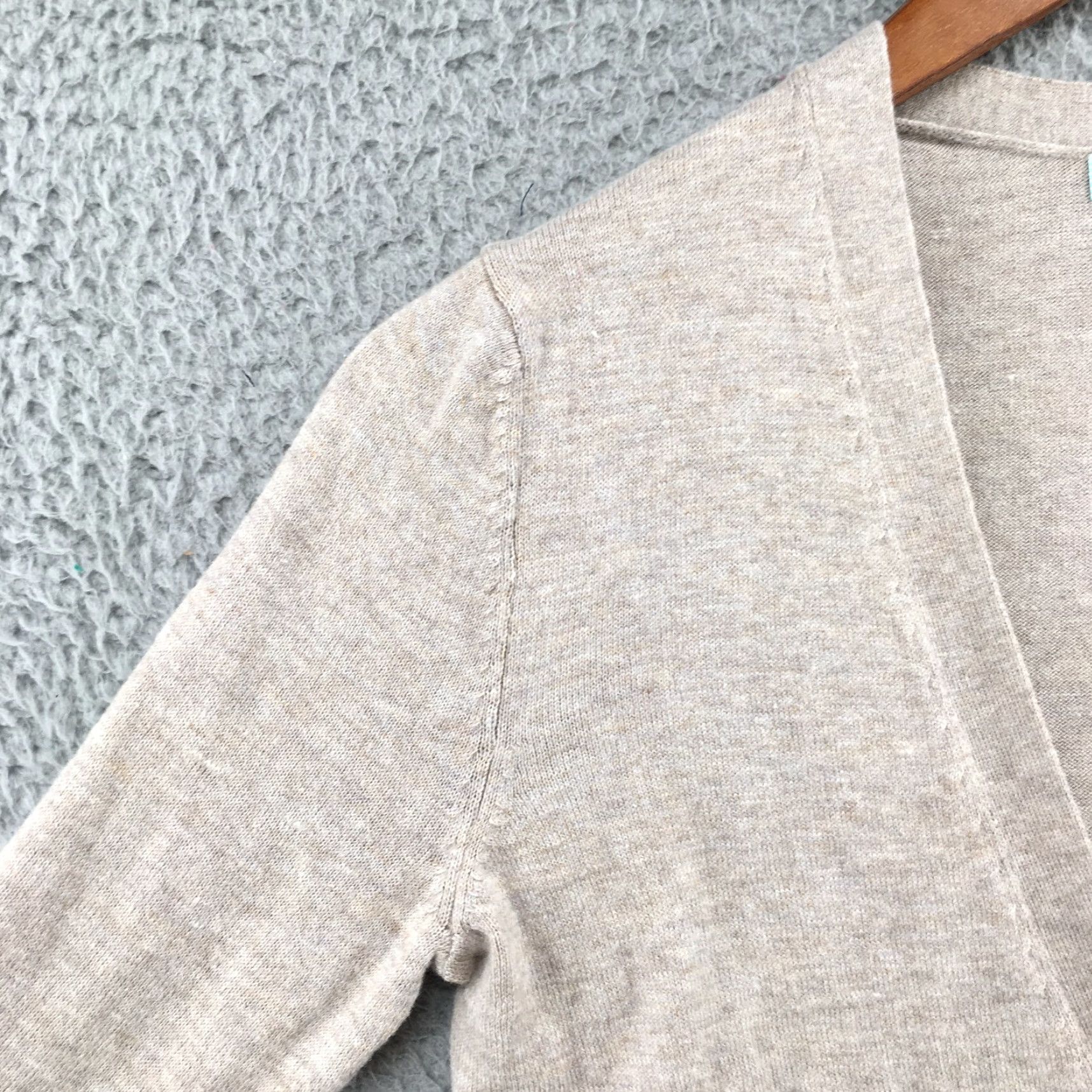Old Navy Old Navy Cardigan Sweater Womens XS Beige Long Sleeve Pockets Knit NEW Size XS / US 0-2 / IT 36-38 - 4 Thumbnail