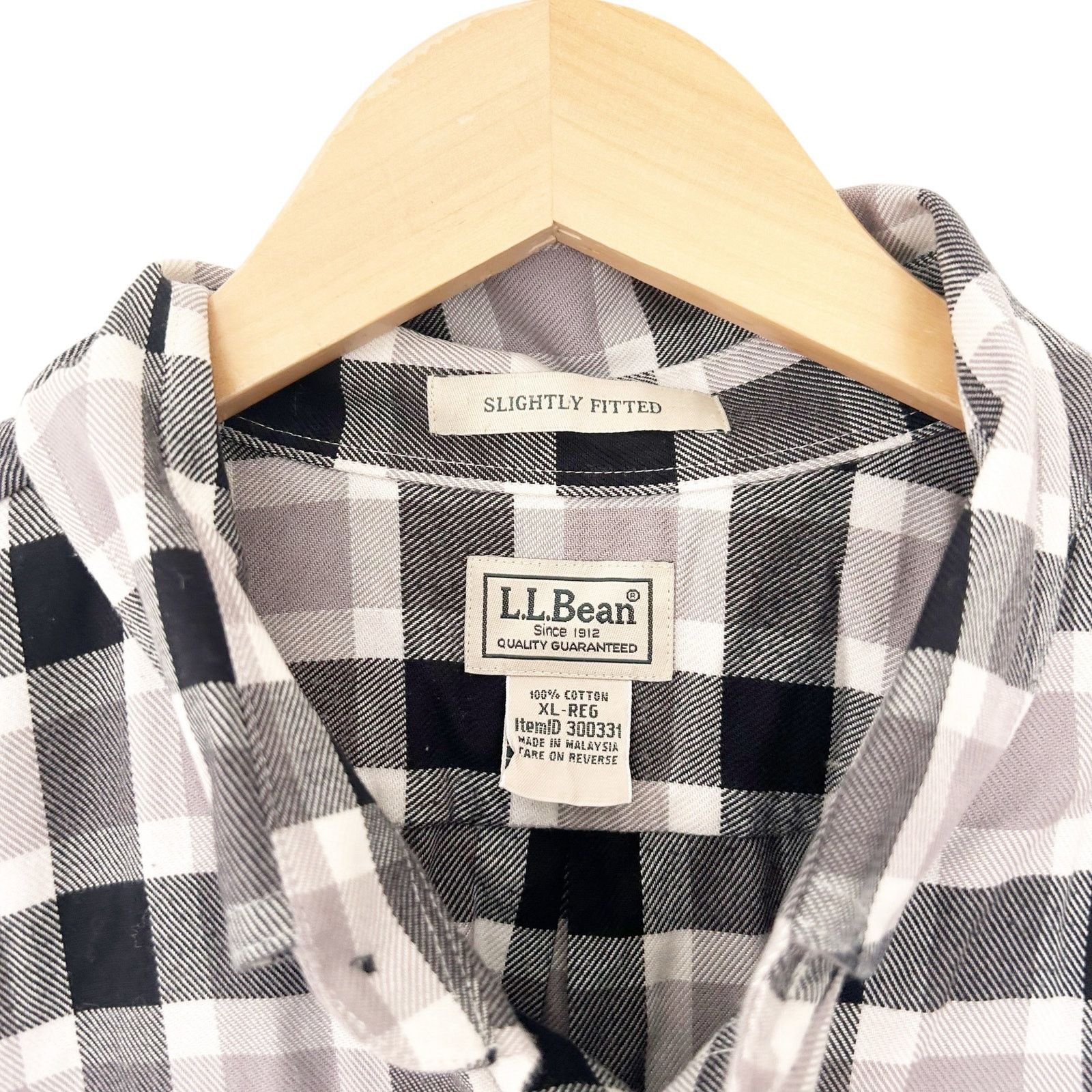 L.L. Bean LL Bean Black Gray Plaid Long Sleeve Button Down Sz XL Size US XL / EU 56 / 4 - 3 Thumbnail