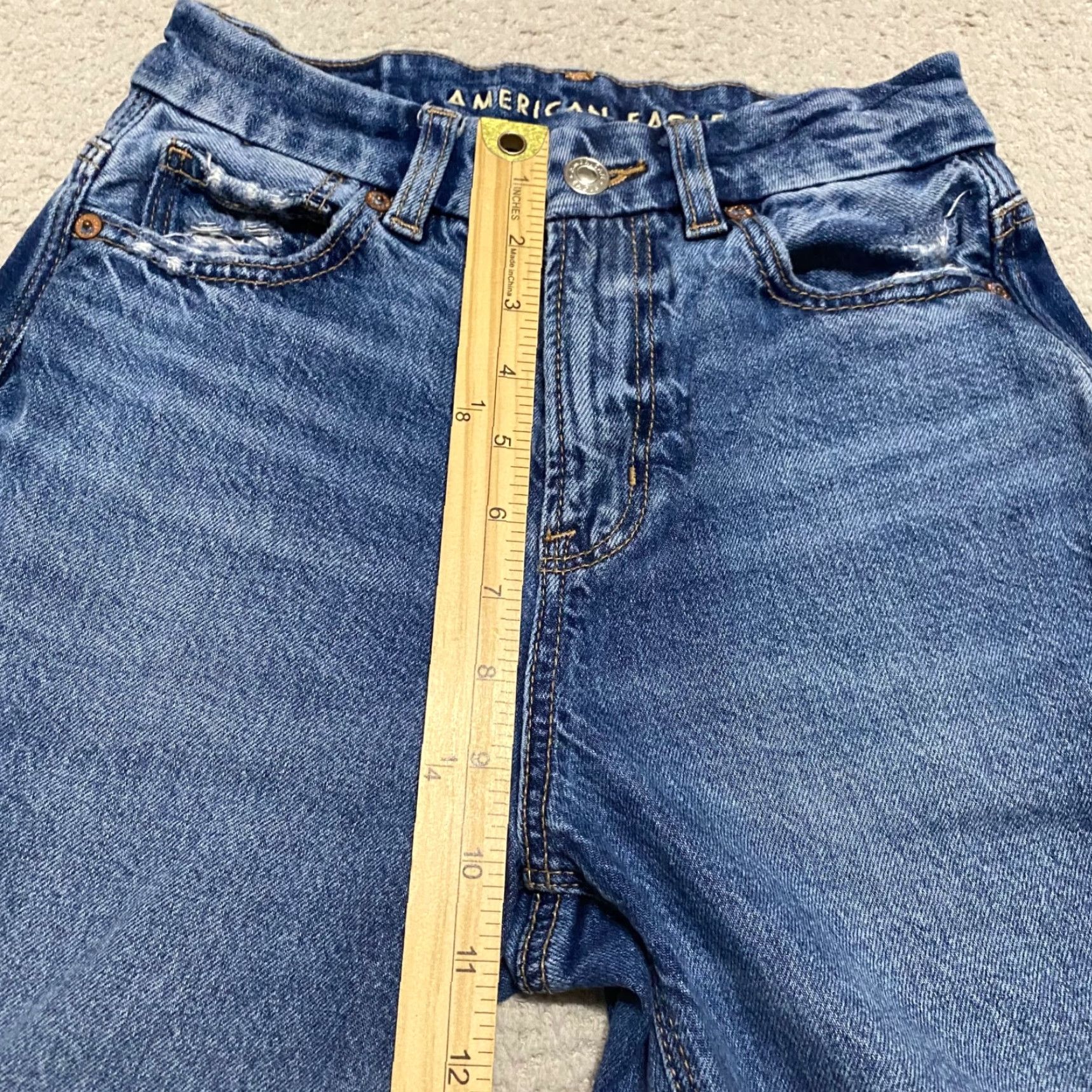 American Eagle Outfitters American Eagle Outfitters Jeans Women Mom Jean Blue Denim Medium Wash High Rise 0 with Stretch 5-Pocket Design Womens Jeans Size 25" / US 0 / IT 36 - 7 Thumbnail