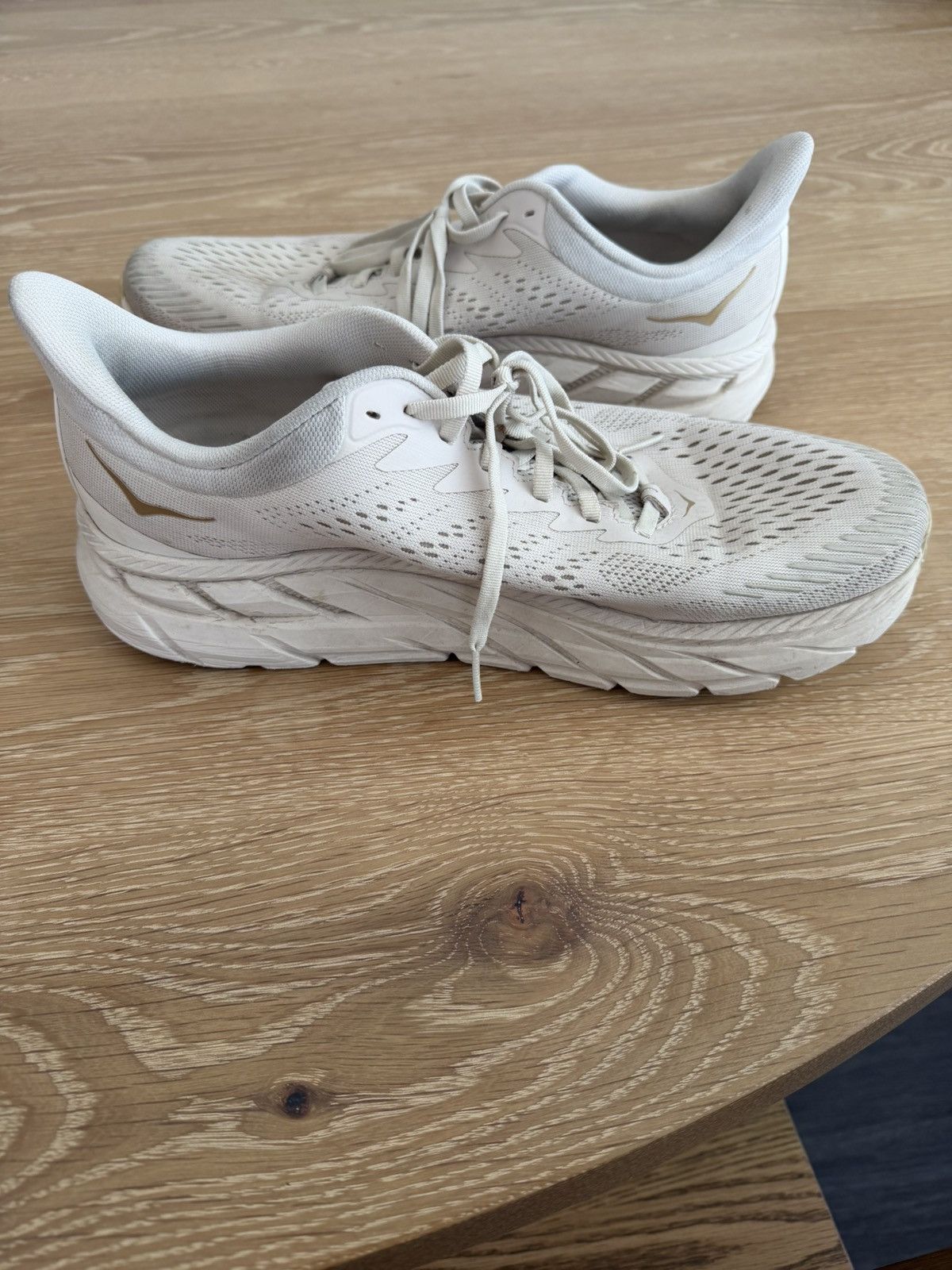 Hoka Hoka Clifton 7 Almond size 11 2e Size US 11 / EU 44 - 2 Thumbnail