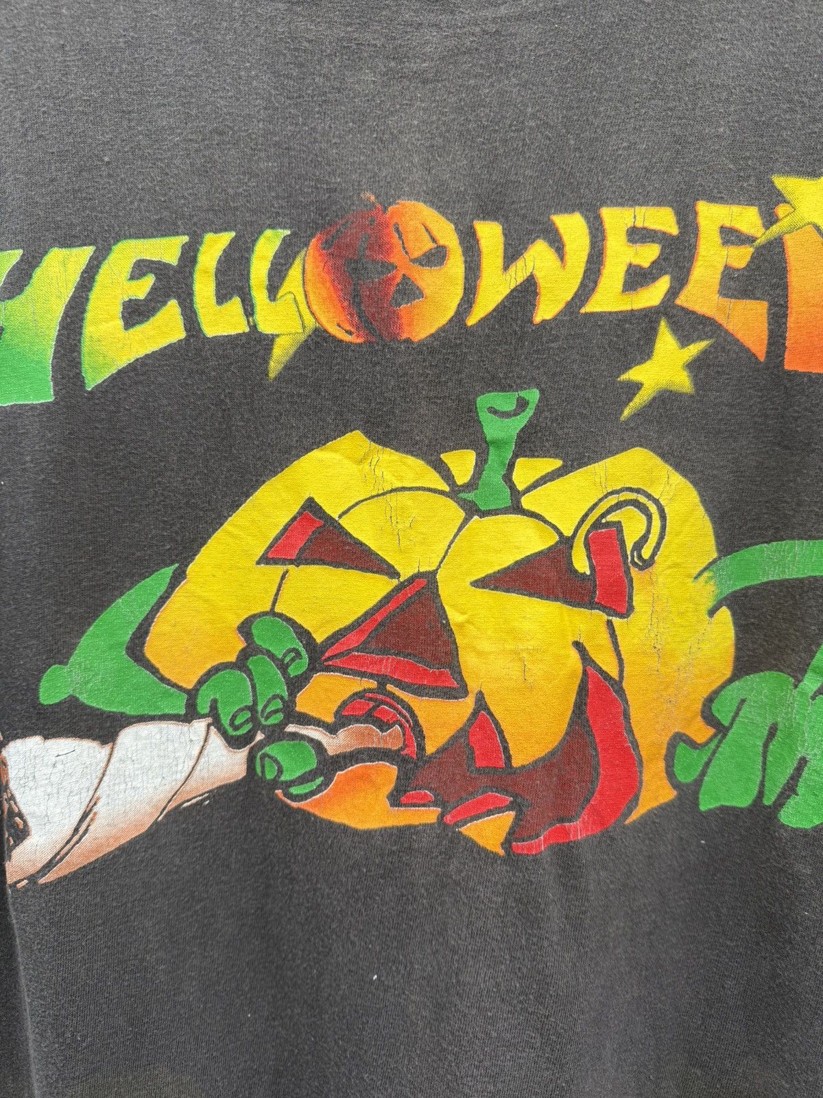 Band Tees Vintage Helloween band tee Size US L / EU 52-54 / 3 - 9 Thumbnail