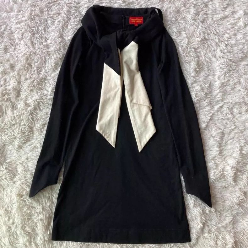 Vivienne Westwood Vivienne Westwood Tight-fitting dress with a belt Size M / US 6-8 / IT 42-44 - 1 Thumbnail