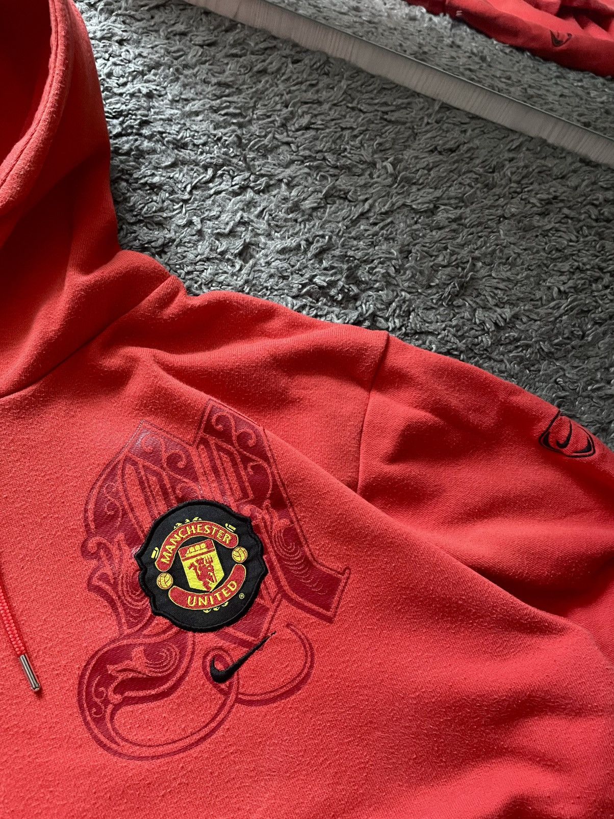 ウェア 00s Old NIKE Manchester United Hoodie 00s Nike Hoodie Vintage Manchester United Streetwear Swoosh
