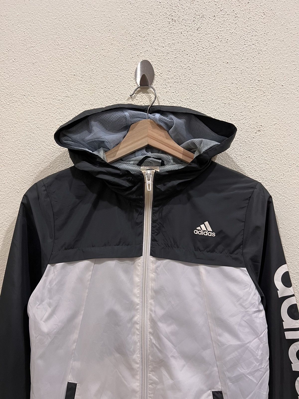 Adidas Vintage Adidas Hoodies Jacket Size US XS / EU 42 / 0 - 3 Thumbnail