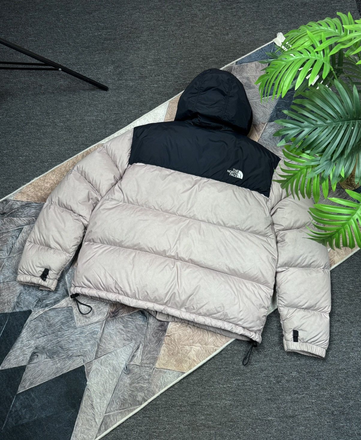 The North Face THE NORTH FACE 700 DOWN JACKET PUFFER Y2K GORPCORE SIZE M Size US M / EU 48-50 / 2 - 7 Thumbnail
