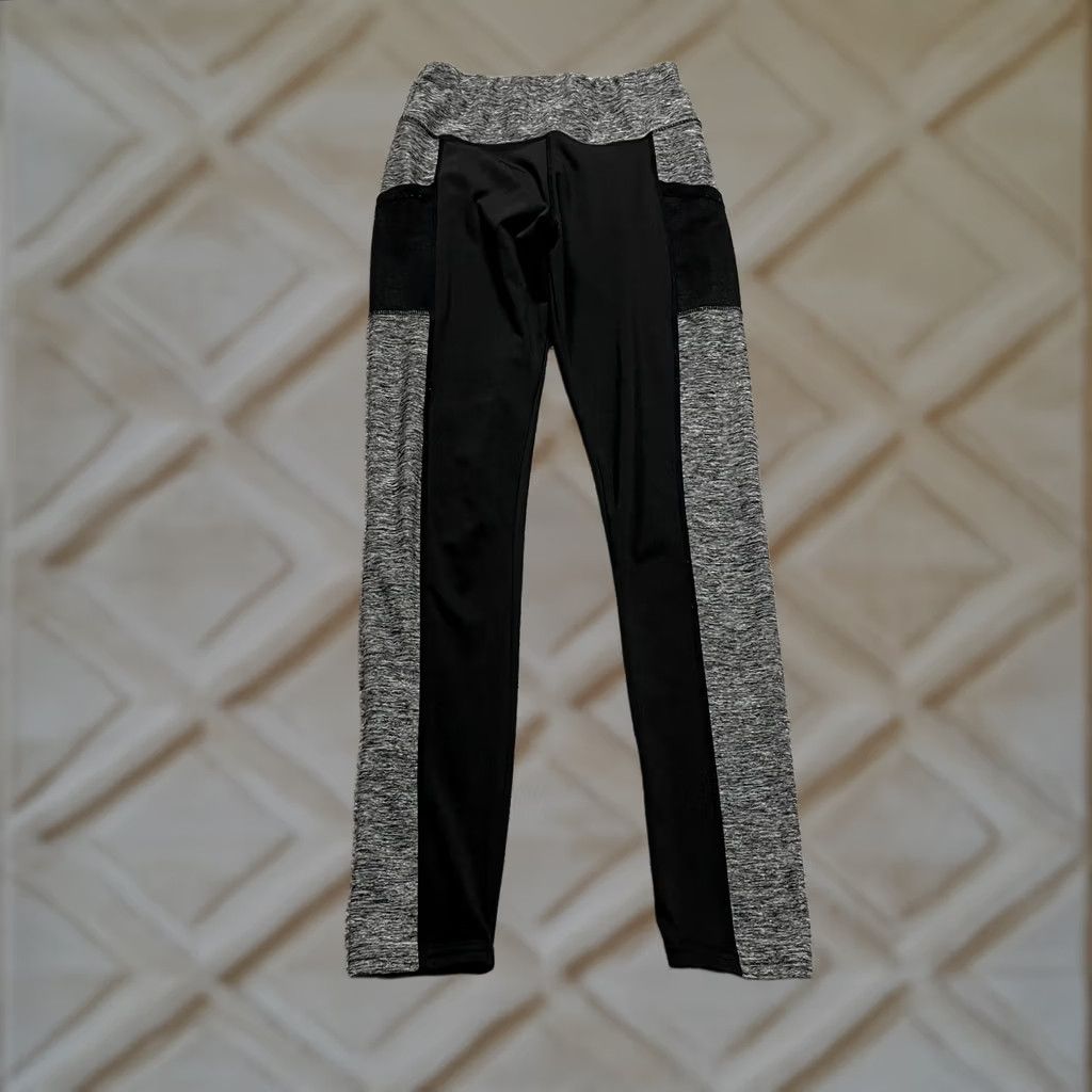 Shein Shein Compression Leggings Women S Gray Black Pocket Active Athletic 23x27 Size 28" / US 6 / IT 42 - 1 Thumbnail