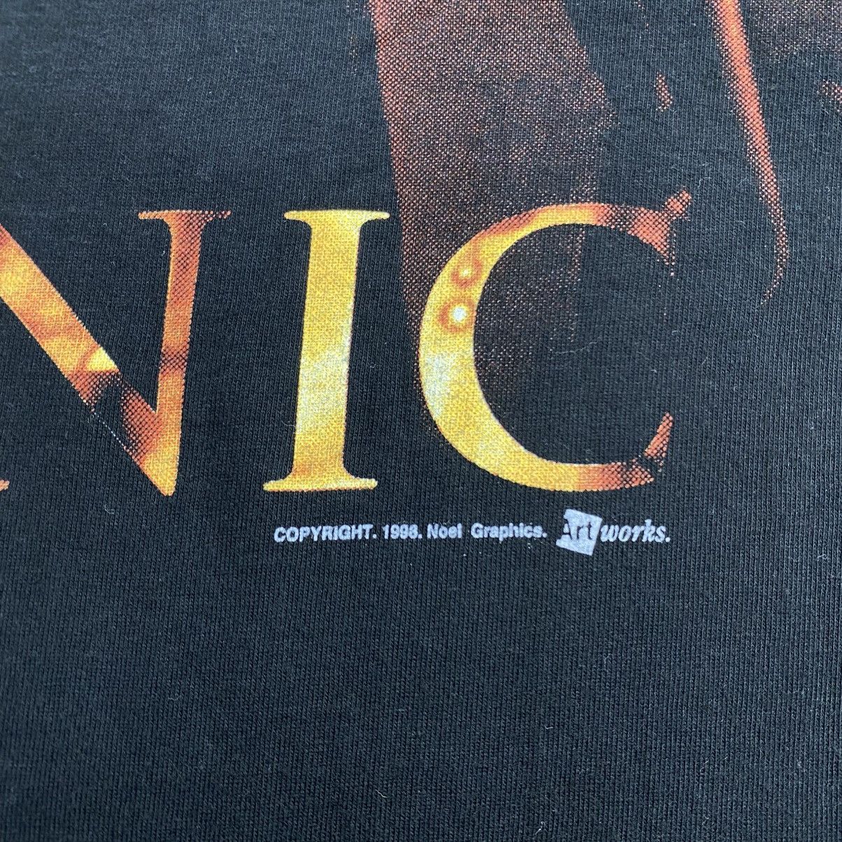 Vintage 1998s Vintage Titanic Leonardo DiCaprio Movie Tee Size US M / EU 48-50 / 2 - 4 Thumbnail