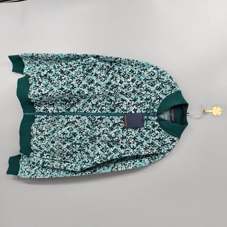 Louis Vuitton Louis Vuitton Graphic Cotton Knit Blouson Full Print Zip L Size US L / EU 52-54 / 3 - 1 Thumbnail
