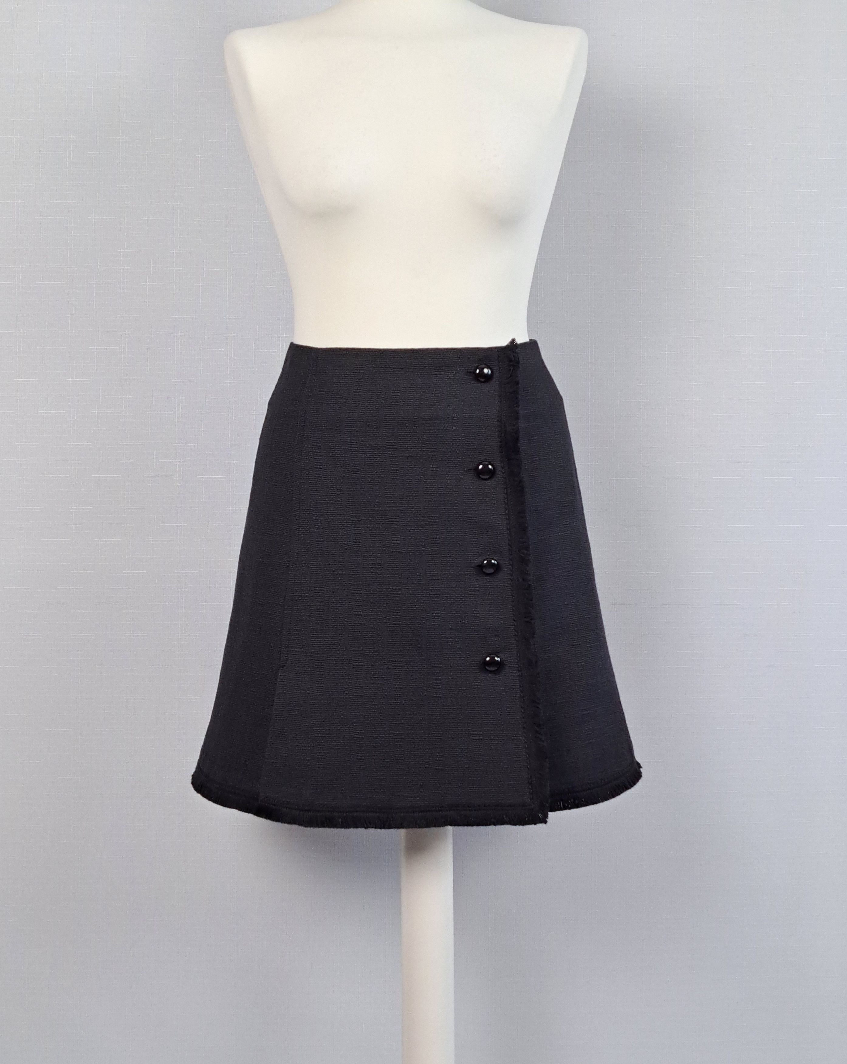 A.P.C. A.P.C. black wrap cotton skirt. Size 34 Size 28" / US 6 / IT 42 - 1 Thumbnail