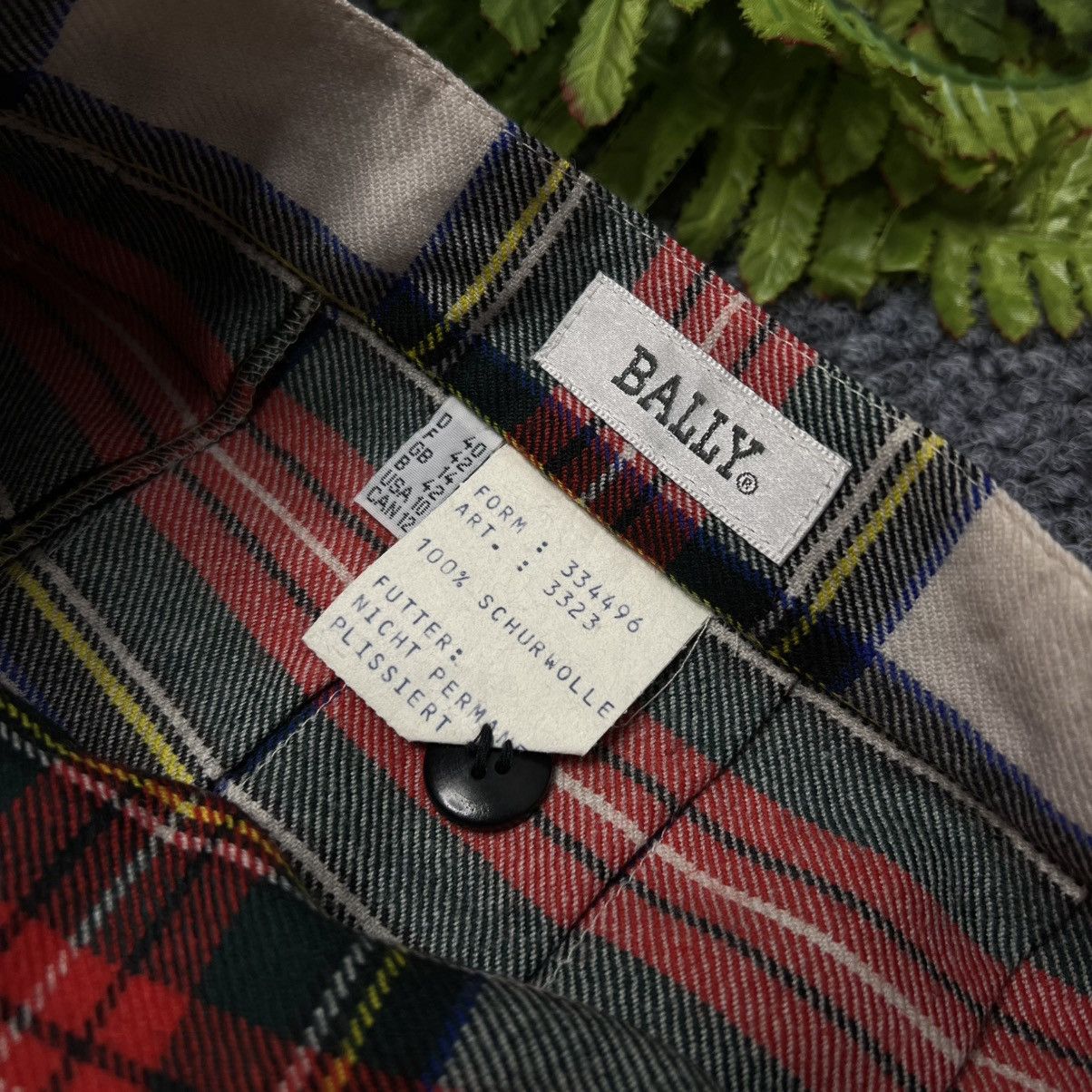 Bally Bally exclusive Mini Dresses 100% Wool Size M / US 6-8 / IT 42-44 - 5 Thumbnail