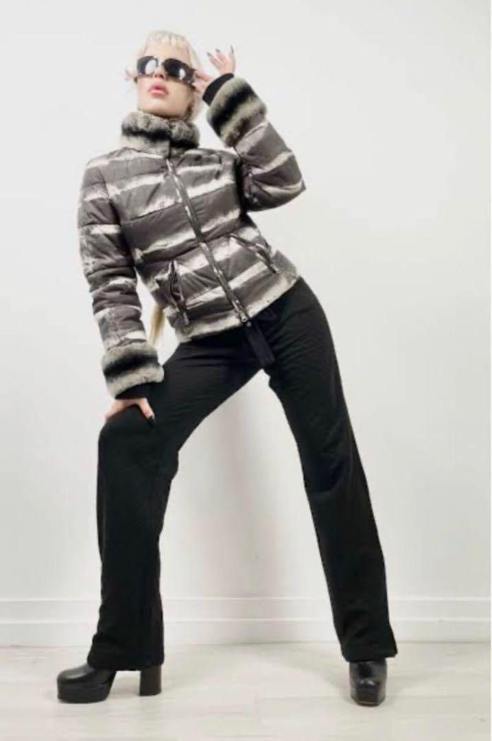Roberto Cavalli Real Fur Roberto Cavalli Snow Leopard Down Puffer Long Coat Size XS / US 0-2 / IT 36-38 - 11 Thumbnail