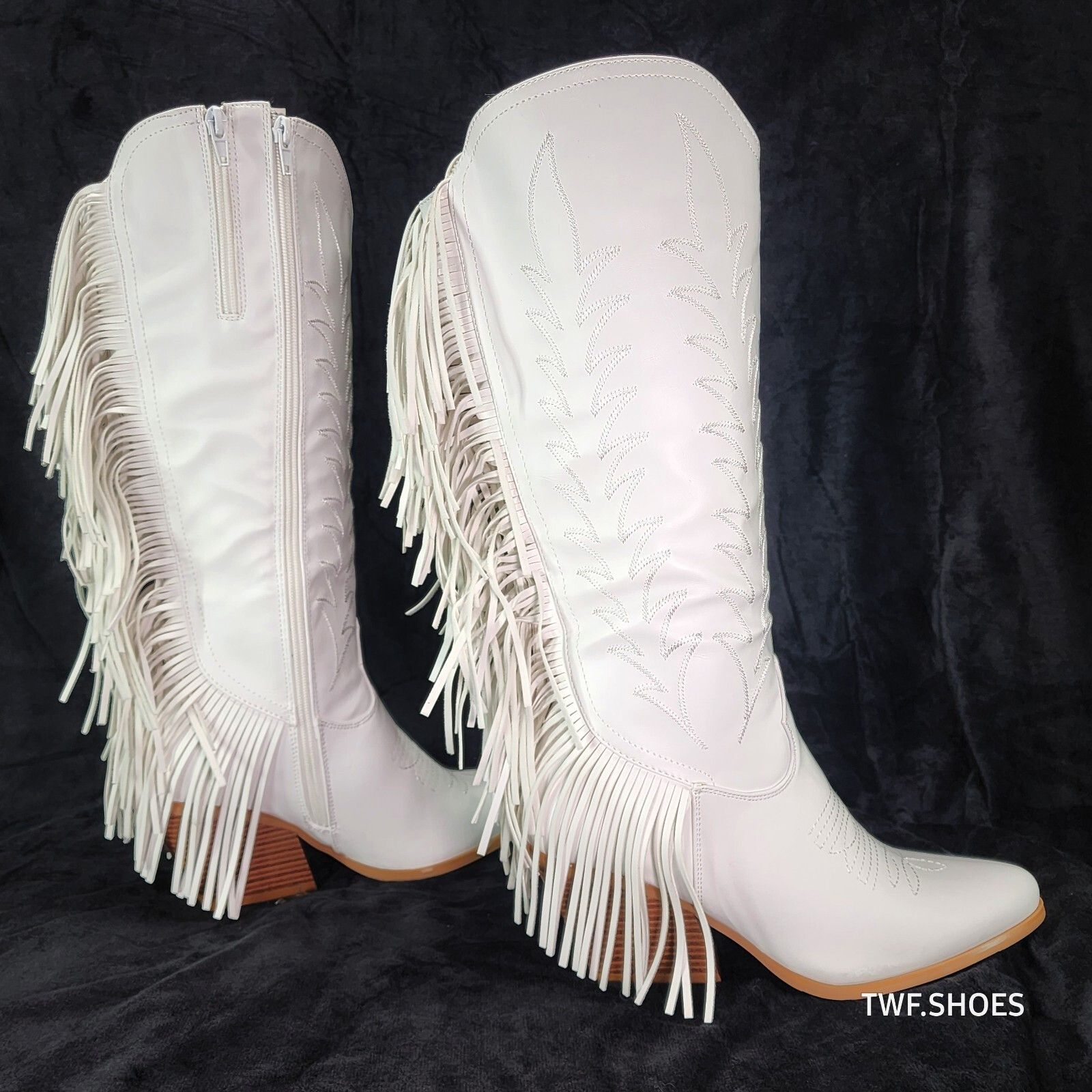 Other Dusty Roads Bright White Back Fringe Country Western Cowgirl Size US 7 / IT 37 - 9 Thumbnail