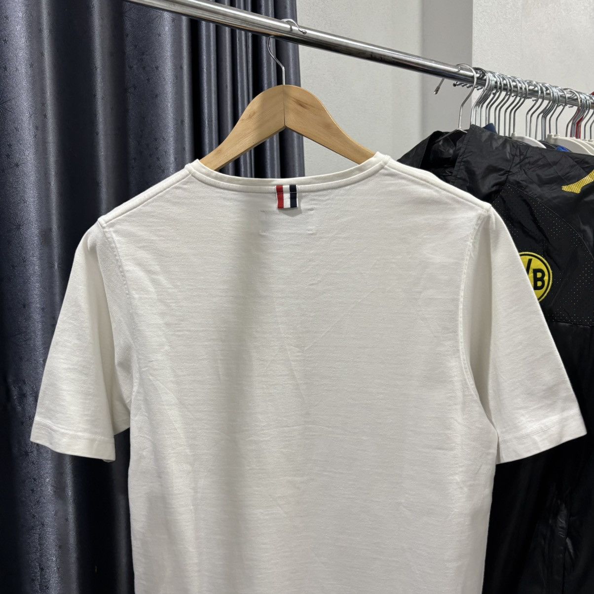Thom Browne THOM BROWNE V Neck Pocket Tee Size US S / EU 44-46 / 1 - 9 Thumbnail