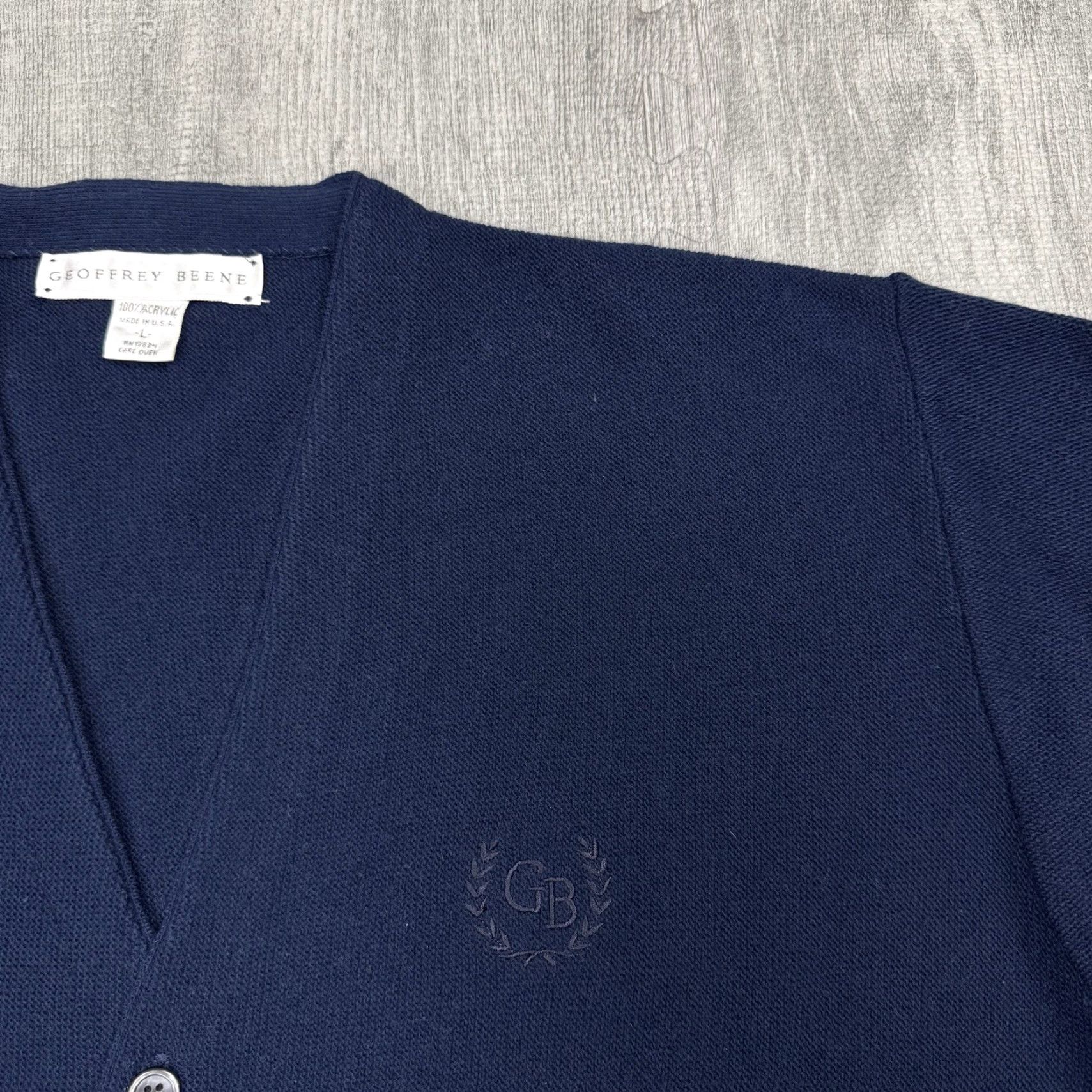 Geoffrey Beene VINTAGE Geoffrey Beene Men's Cardigan Sweater L Navy Blue 90s V-Neck Acrylic Button Front Solid Preppy Grunge USA Size US L / EU 52-54 / 3 - 4 Thumbnail