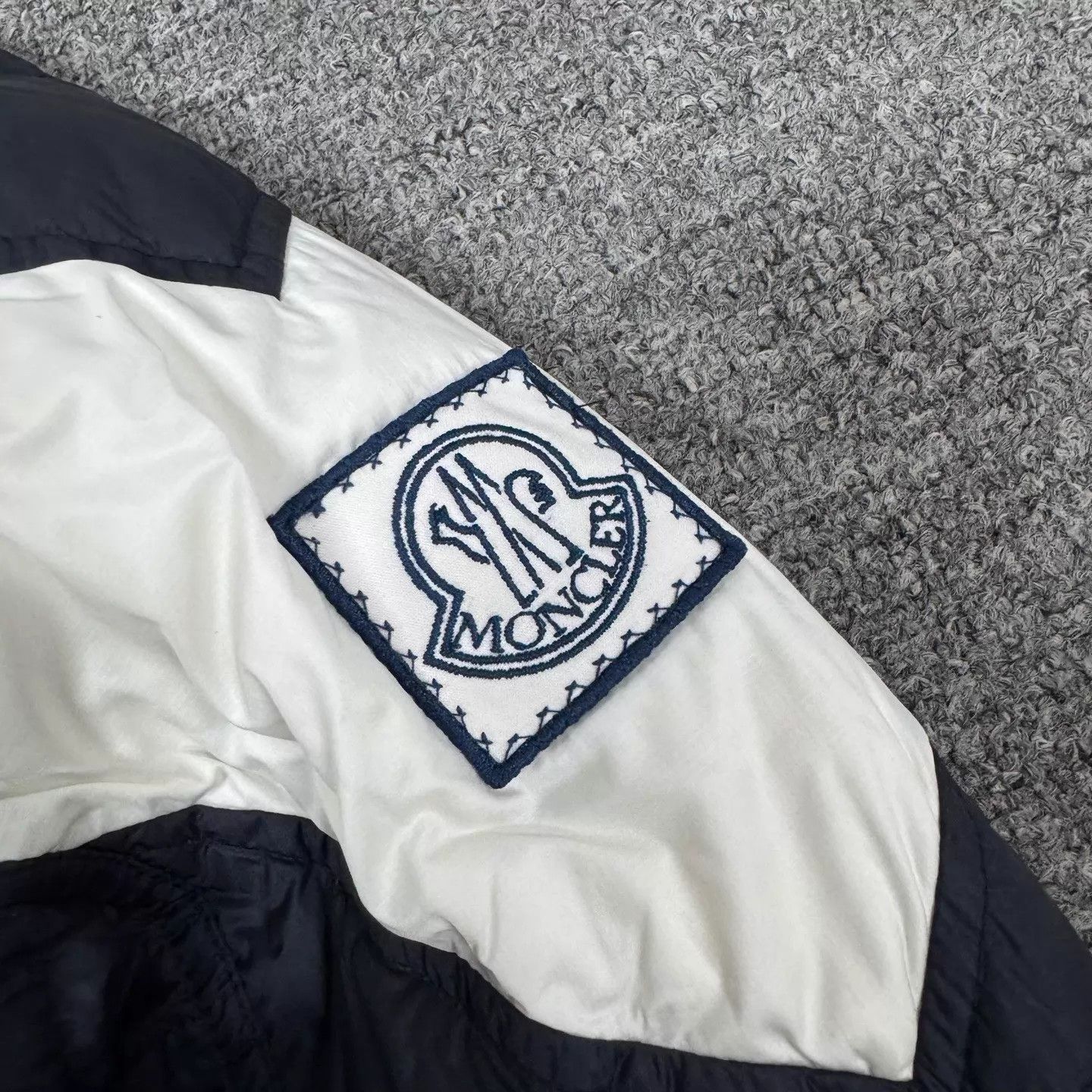 Moncler Moncler x Thom Browne down jacket new with tags size 3 Size L / US 10 / IT 46 - 5 Thumbnail