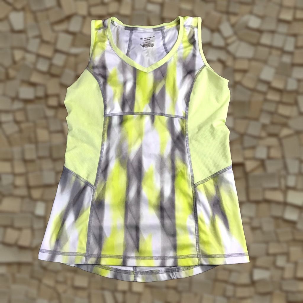 Tek Gear Tek Gear Tank Top Women's Size Small Neon Green Activewear Sleeveless Shirt/Top Womens Small Neon Green Activewear Tank Tek Gear Size S / US 4 / IT 40 - 1 Thumbnail