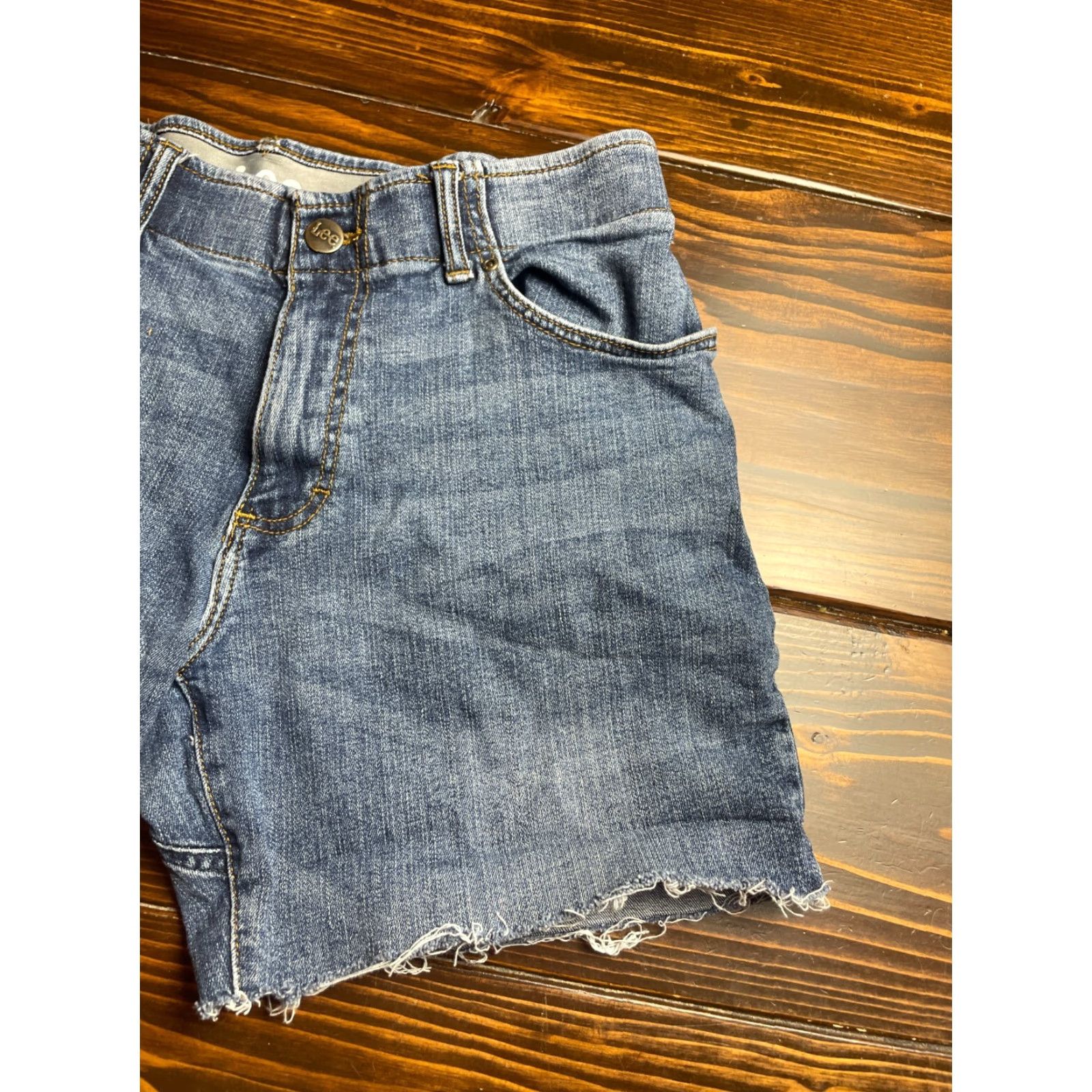 Lee Lee Jeans Shorts Women's Size 34inc Blue Denim Cut Off Frayed Hem Elastic Waist Regular 34X30 Pockets Size 24" / US 00 / IT 34 - 4 Thumbnail