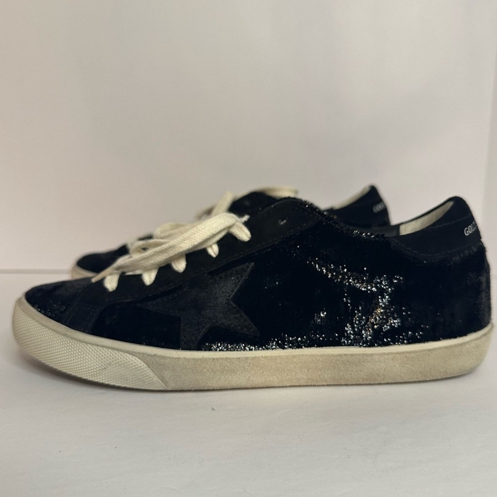 Golden Goose authentic Super Star Sneakers EU 38 US 8 black suede star Size US 8 / IT 38 - 3 Thumbnail