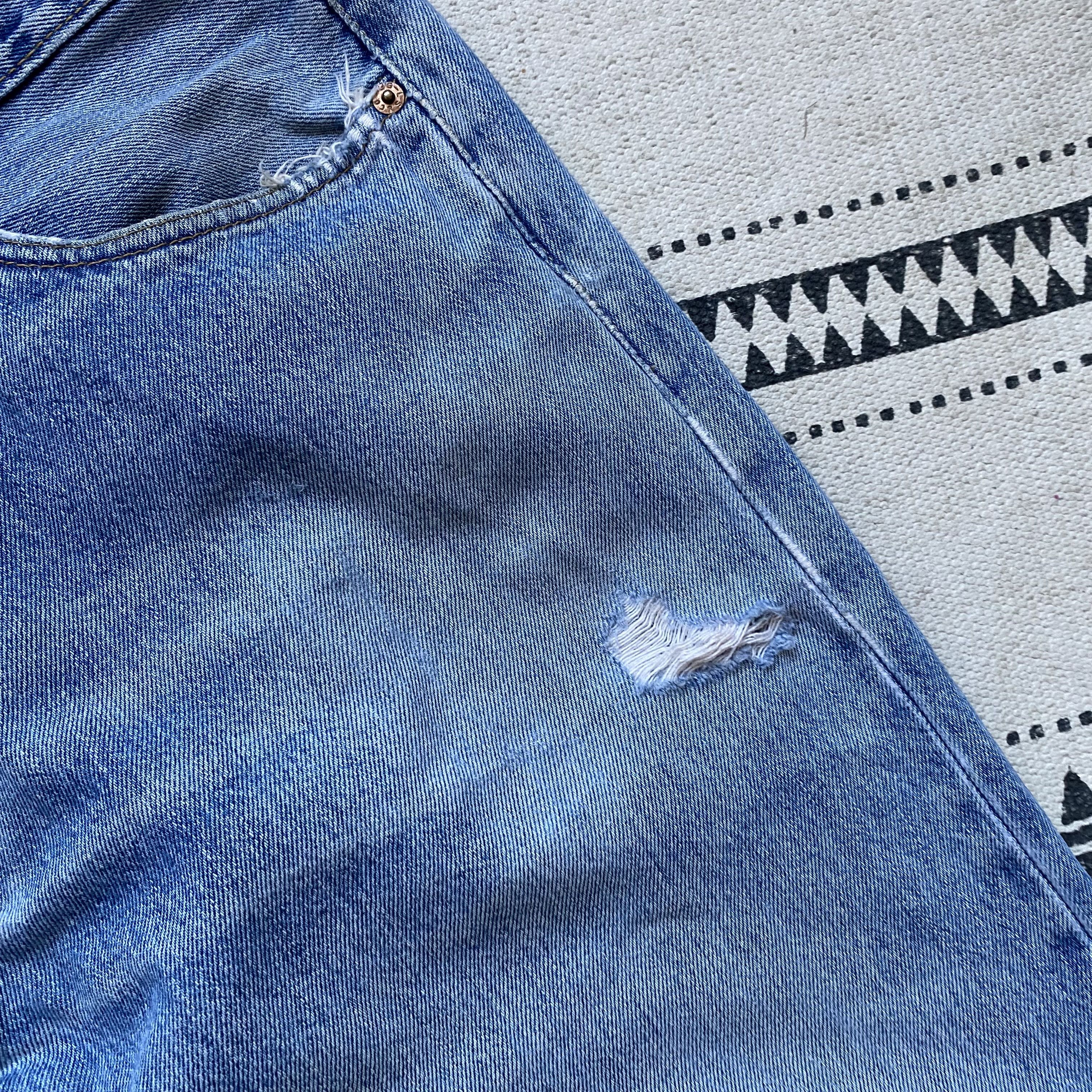 Levi's Vintage Clothing 👖Vintage 90's Levis jeans 501 Distressed Denim pants Y2K Size US 34 / EU 50 - 7 Thumbnail