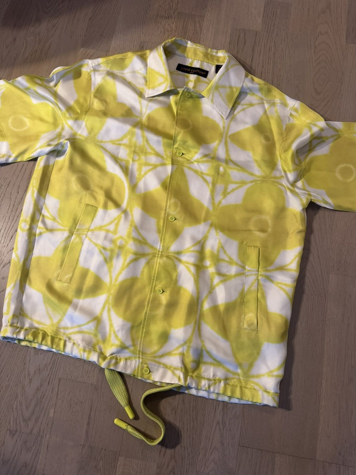 Louis Vuitton LOUIS VUITTON LV SHIBORI shirt see photos for tape measureme Size US M / EU 48-50 / 2 - 1 Thumbnail
