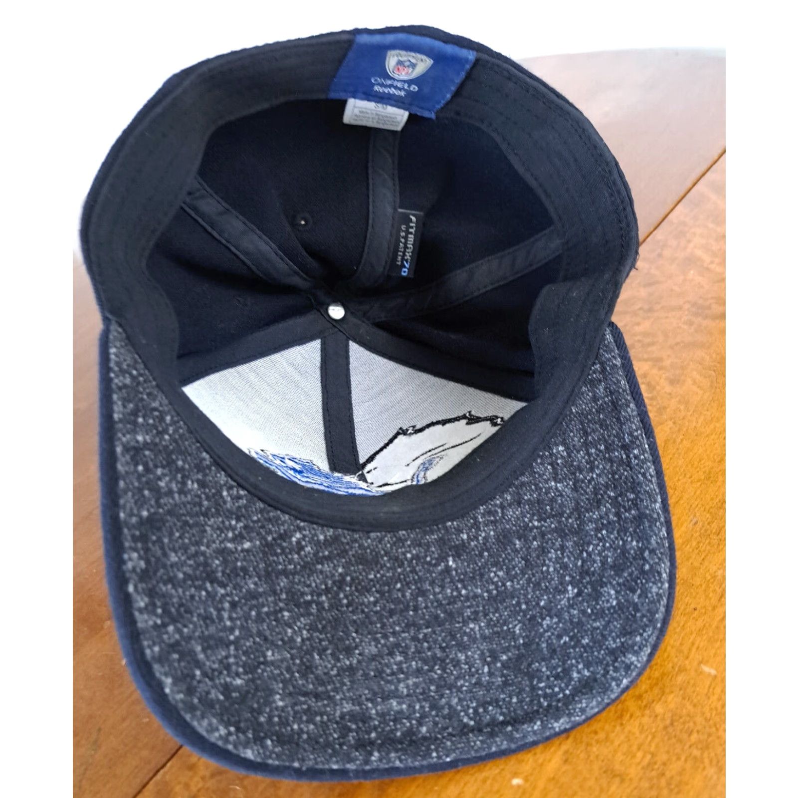 Reebok Reebok Hat Detroit Lions Black Fitted Small/Medium Baseball Cap Men Baseball Cap Small/Medium Black Lions Reebok Hat Sports Mens Size ONE SIZE - 2 Thumbnail