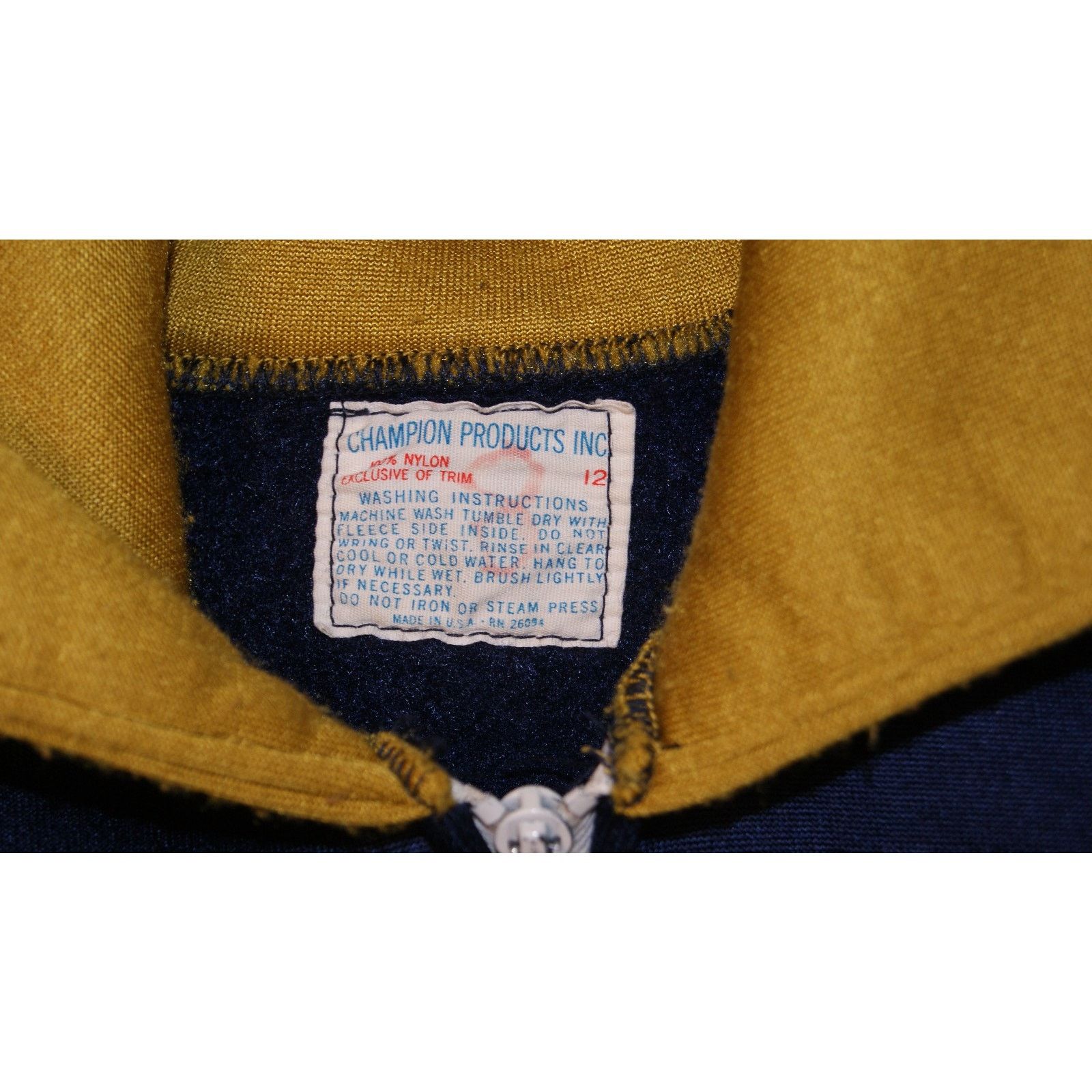 Champion VTG Champion Zip Coat Hoodie M Varsity Zipped Hood Nylon Size US M / EU 48-50 / 2 - 3 Thumbnail