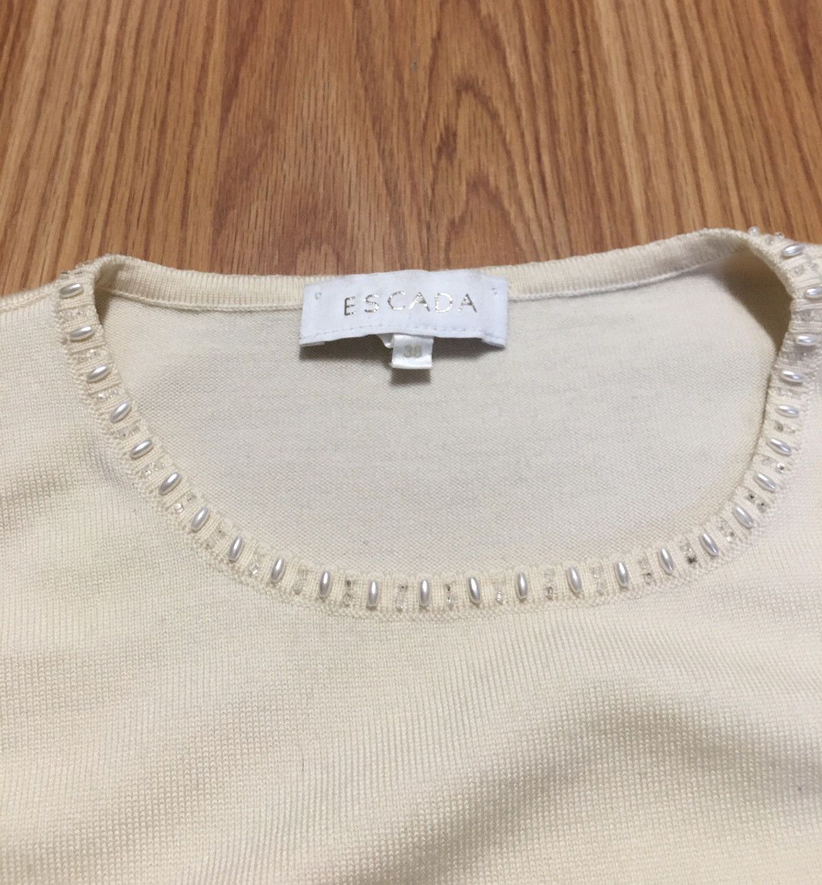 Escada ESCADA Beige Pure Wool Sleeveless Knit Top Size EU 38 Size S / US 4 / IT 40 - 8 Thumbnail